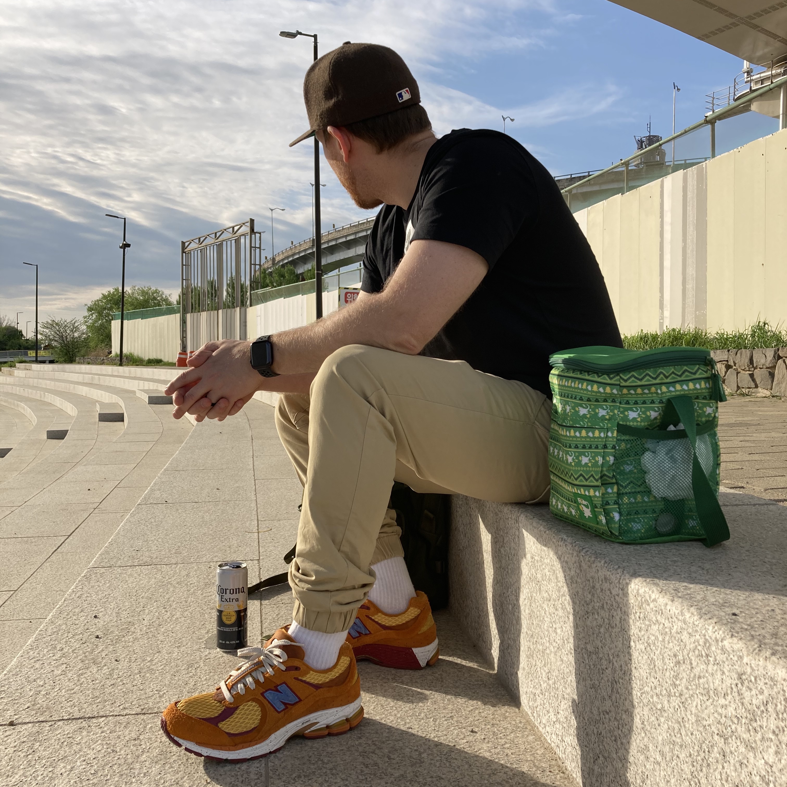 New Balance x Salehe Bembury 2002R Peace Be the Journey 착용 스타일