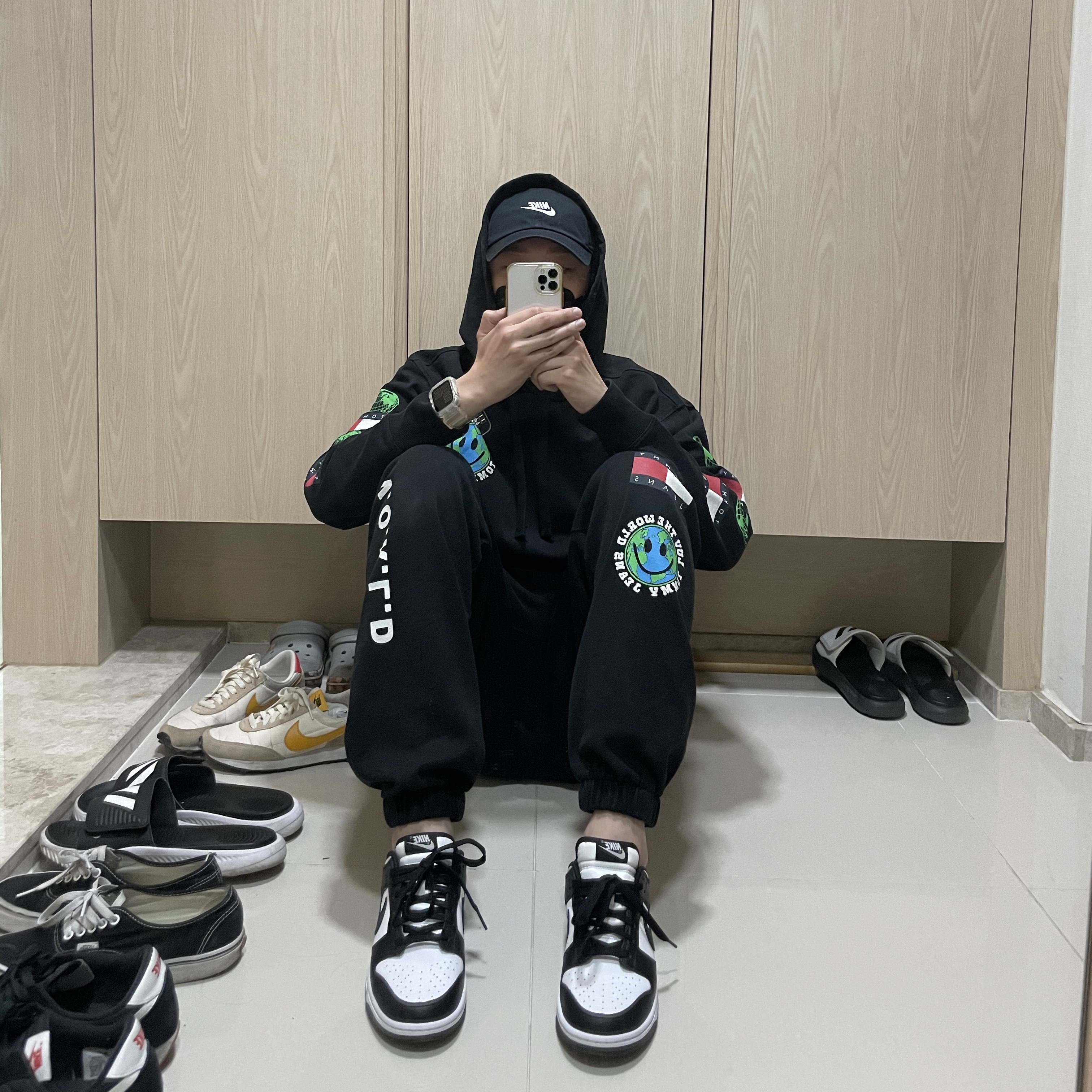 Nike Dunk Low Retro Black 착용 스타일