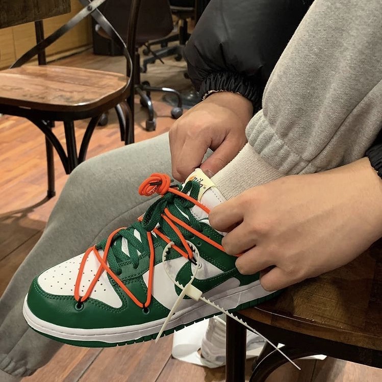 Nike x Off-White Dunk Low Pine Green 착용 스타일