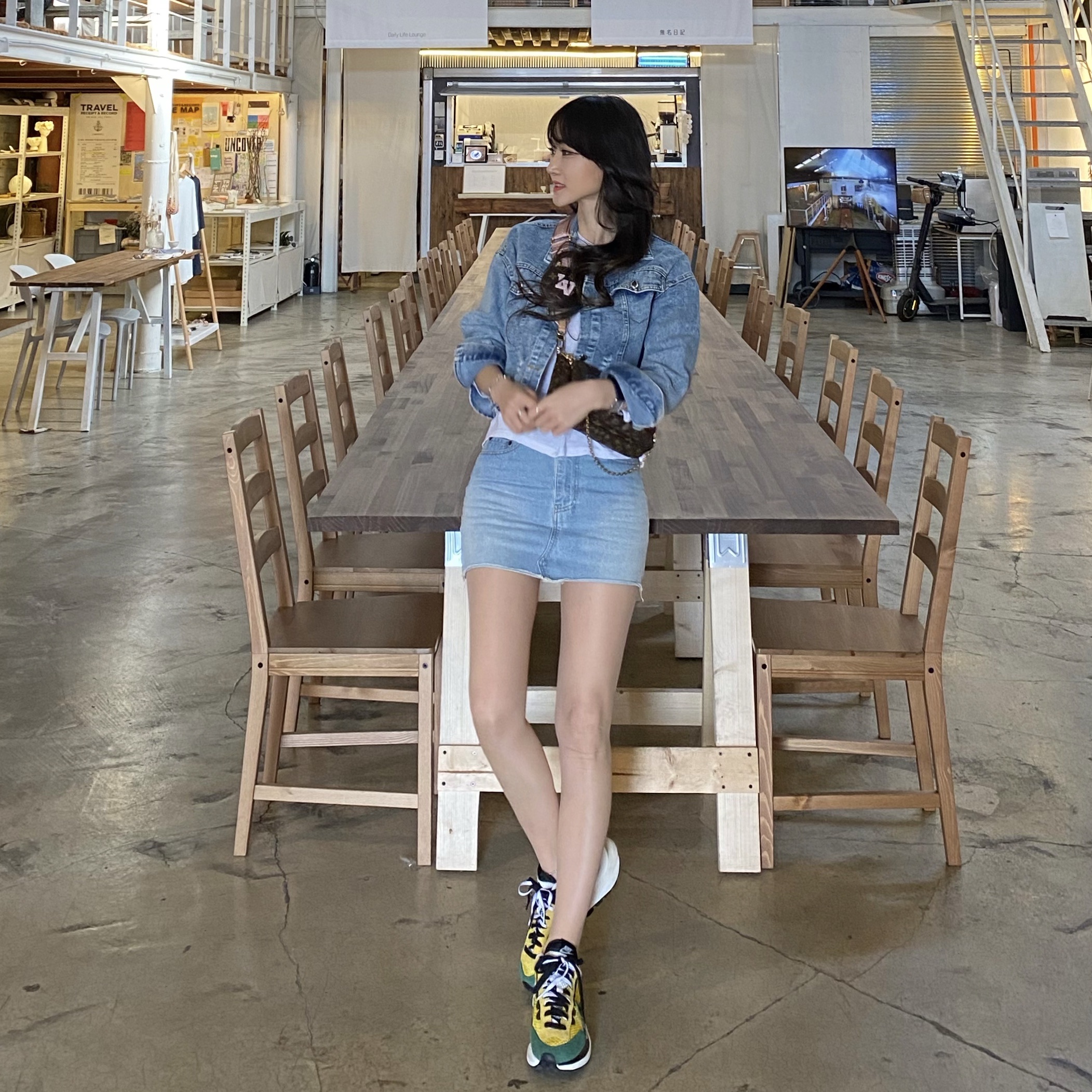 Nike x Sacai VaporWaffle Tour Yellow & Gorge Green Sail, (W) Nike x Off-White Vapor Street Tour Yellow 착용 스타일 - 3