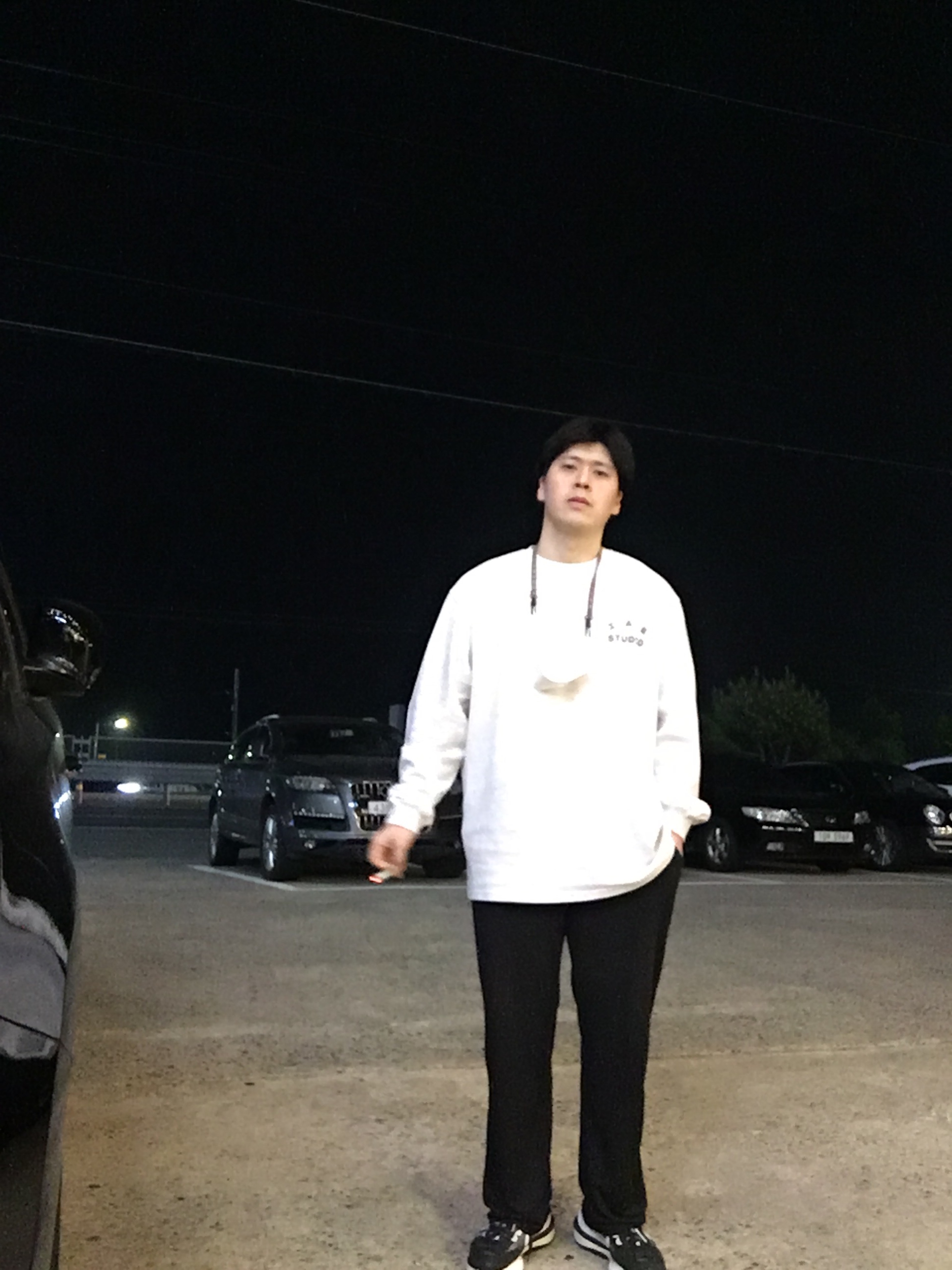 IAB Studio Long Sleeve Light Gray, Nike x Sacai VaporWaffle Black White 착용 스타일