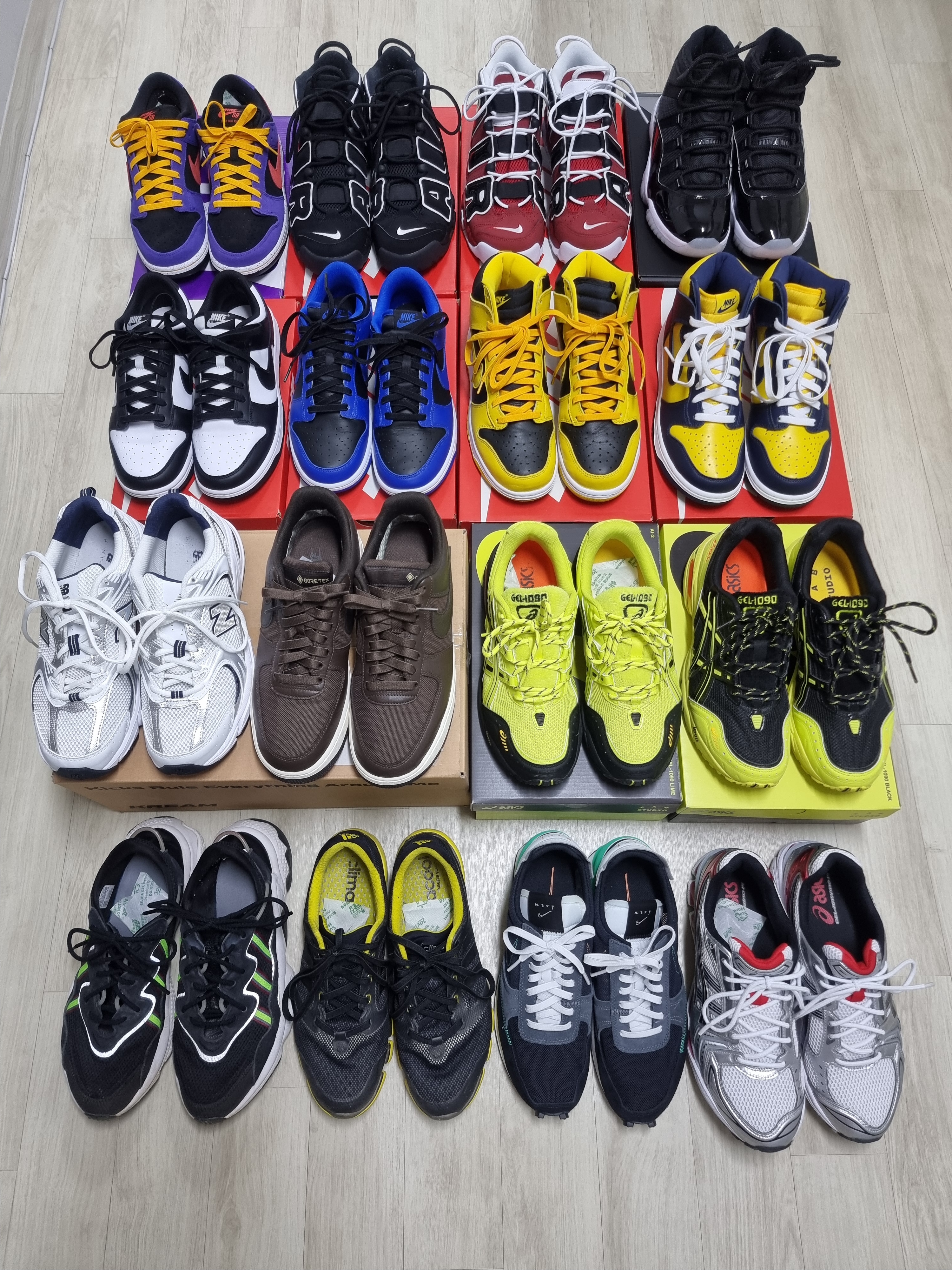 Nike Dunk High SP Maize & Blue, Nike Dunk Low Retro Black 착용 스타일