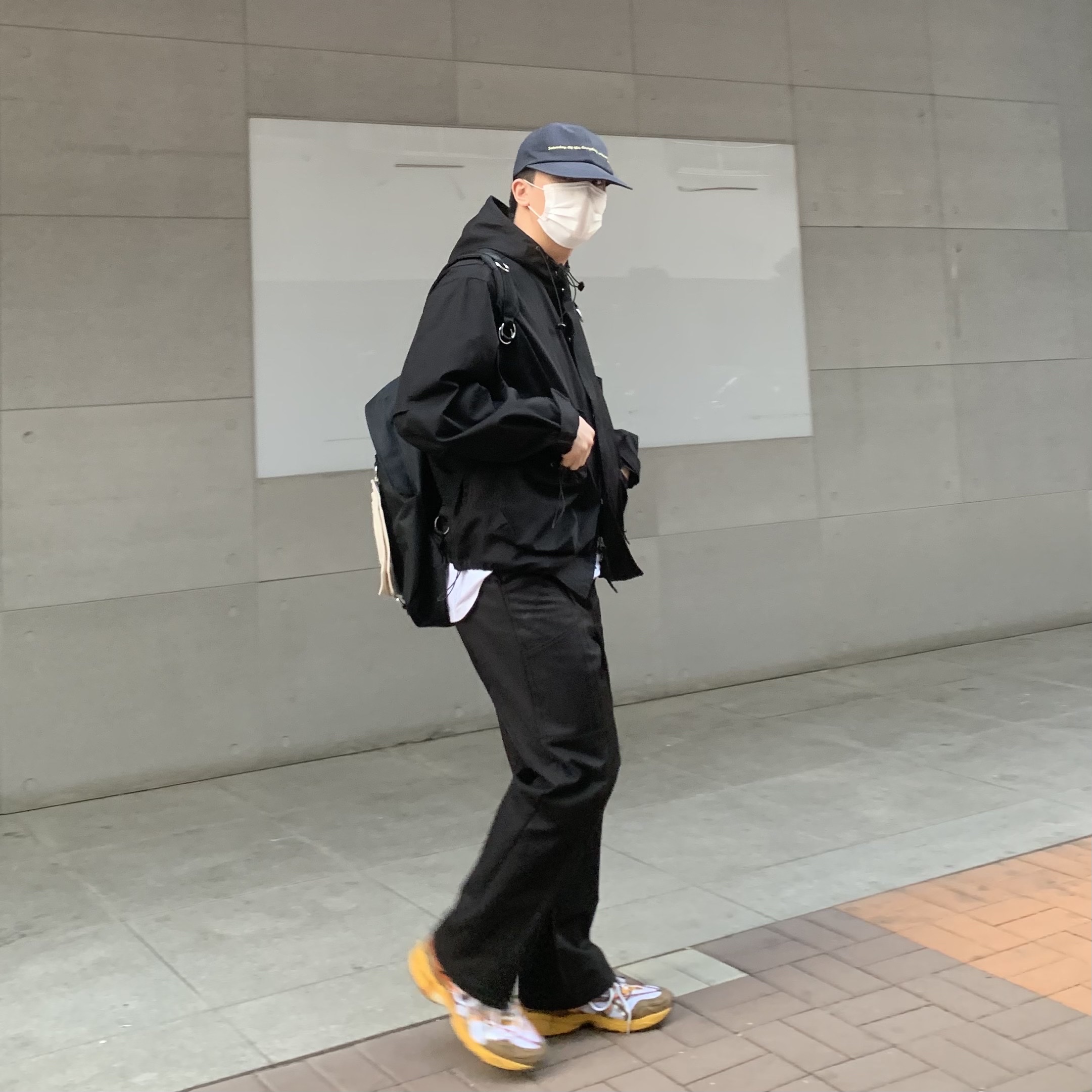 Asics x Andersson Bell Gel-1090 White Orange 착용 스타일 - 2