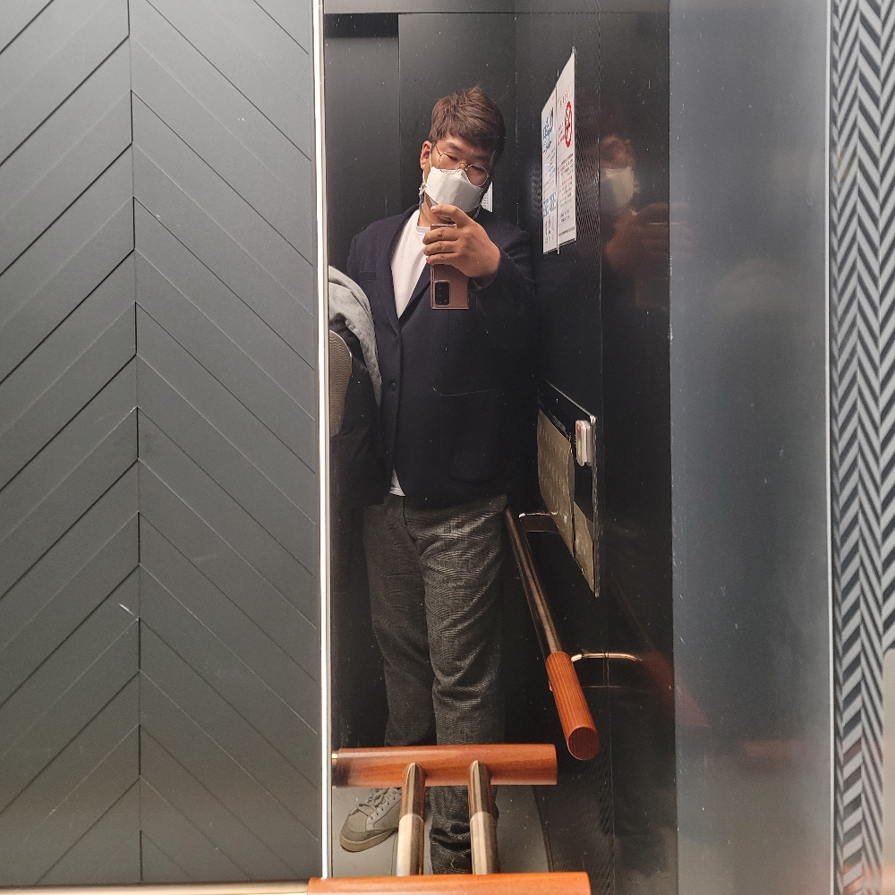 KREAM 프로필 이미지