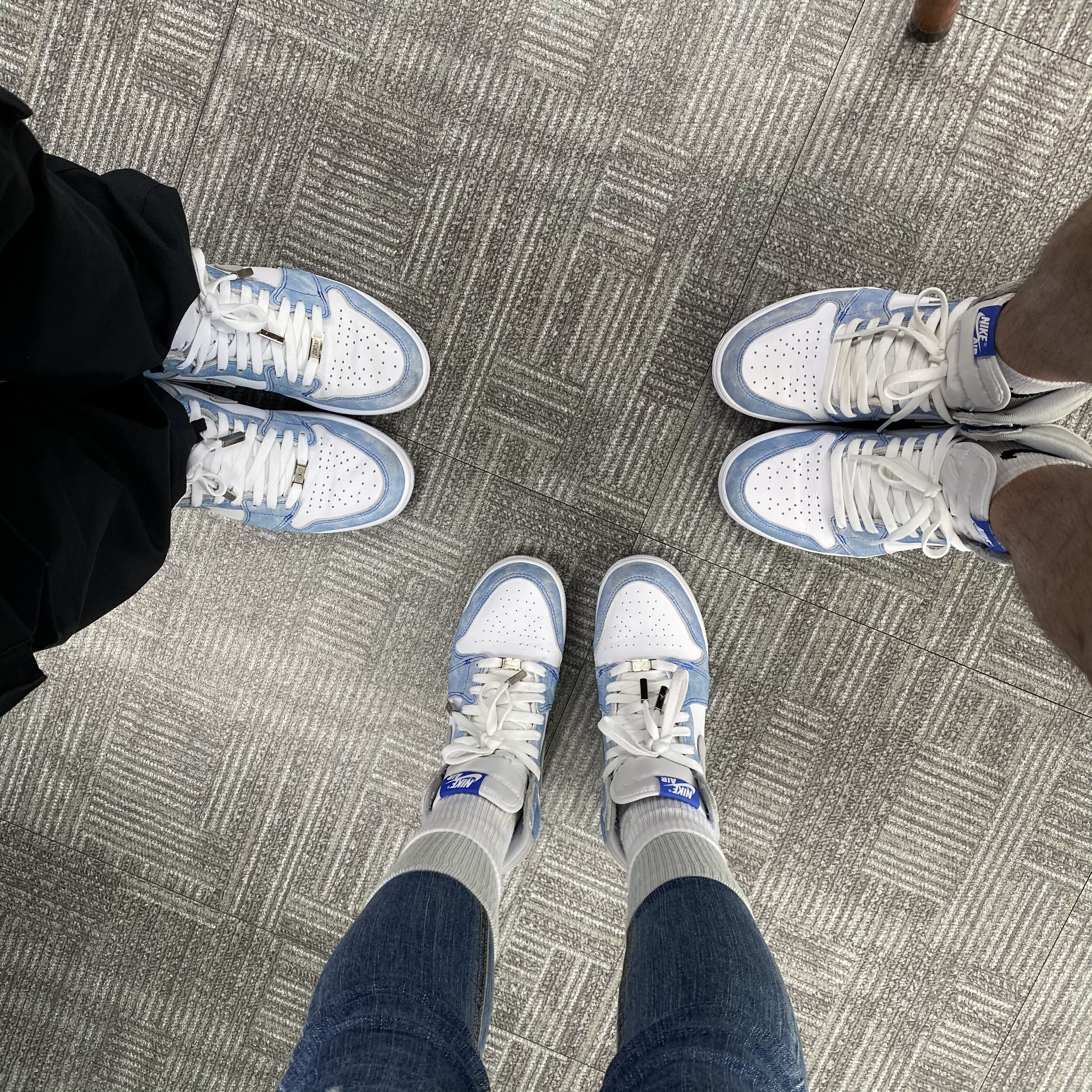 Jordan 1 Retro High OG Hyper Royal, (GS) Jordan 1 Retro High OG Hyper Royal 착용 스타일