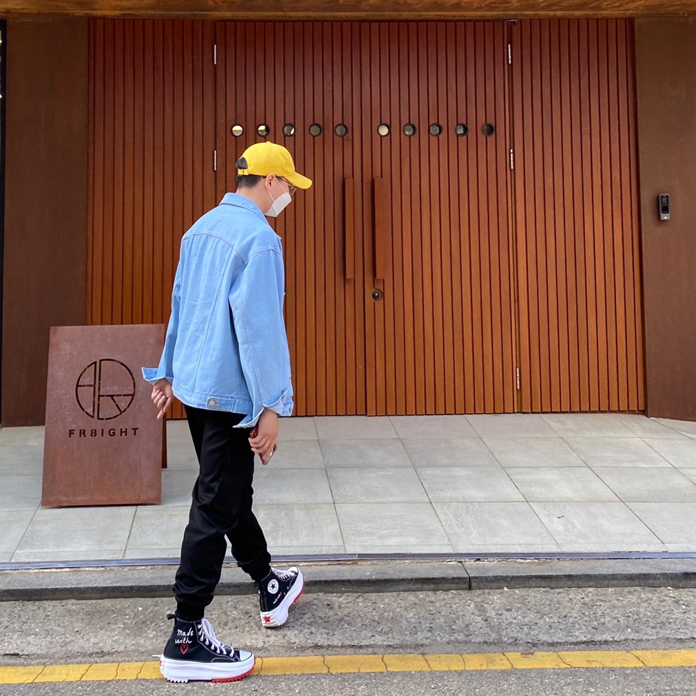 Converse Run Star Hike Hi Valentine Day 착용 스타일 - 2