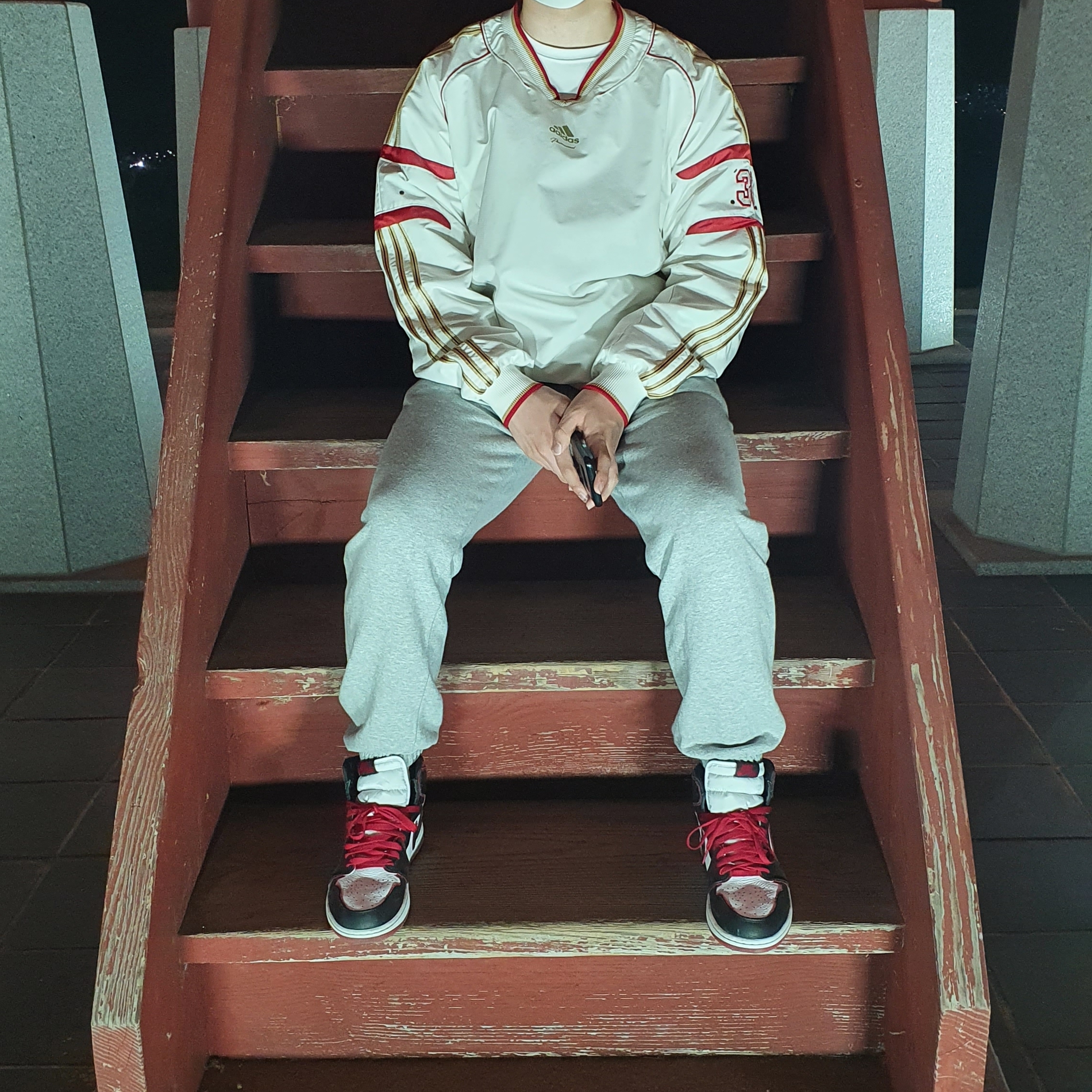 Jordan 1 Retro High OG Bloodline 착용 스타일