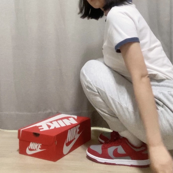 Nike Dunk Low Retro Medium Grey 착용 스타일 - 1