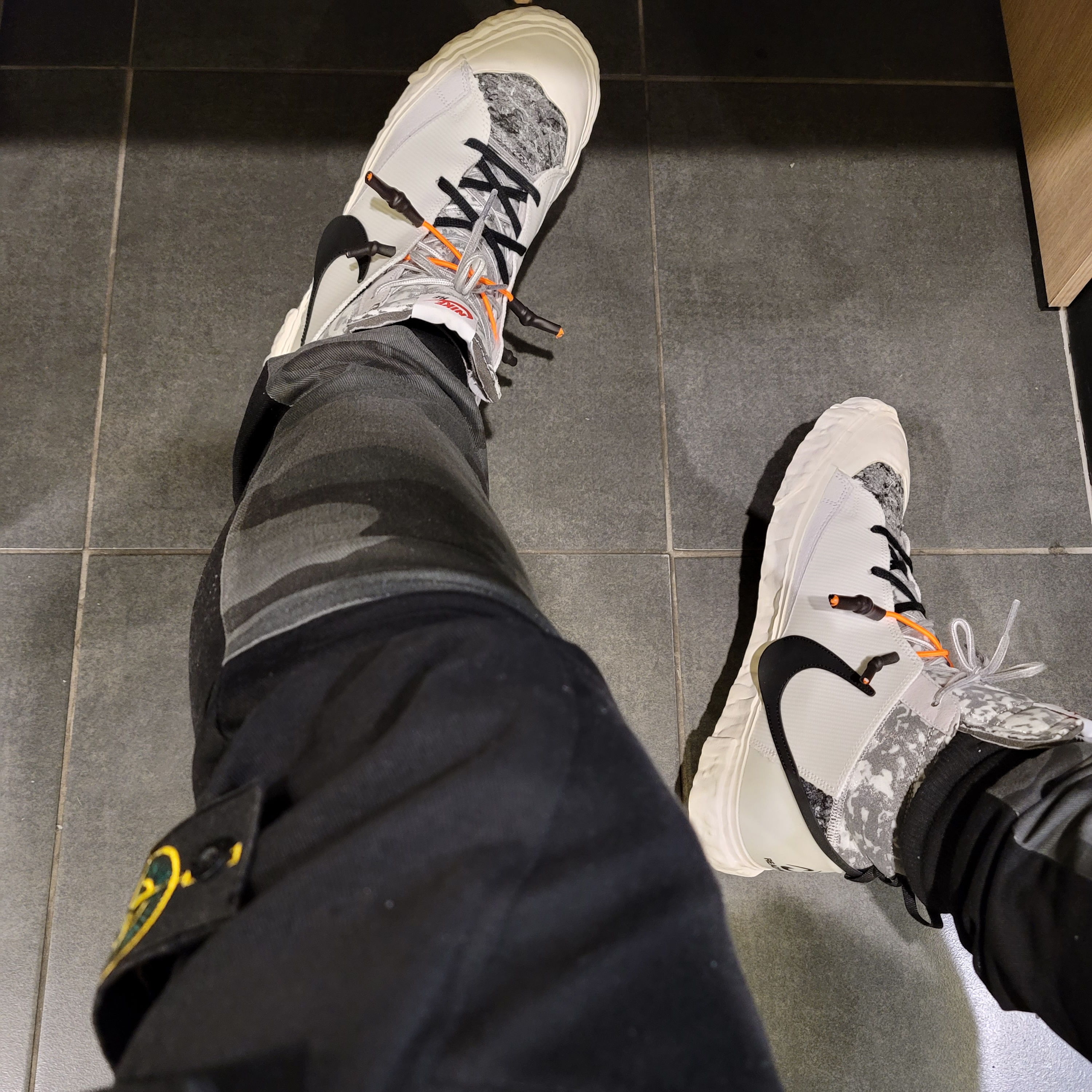 Nike x Readymade Blazer Mid White 착용 스타일 - 3