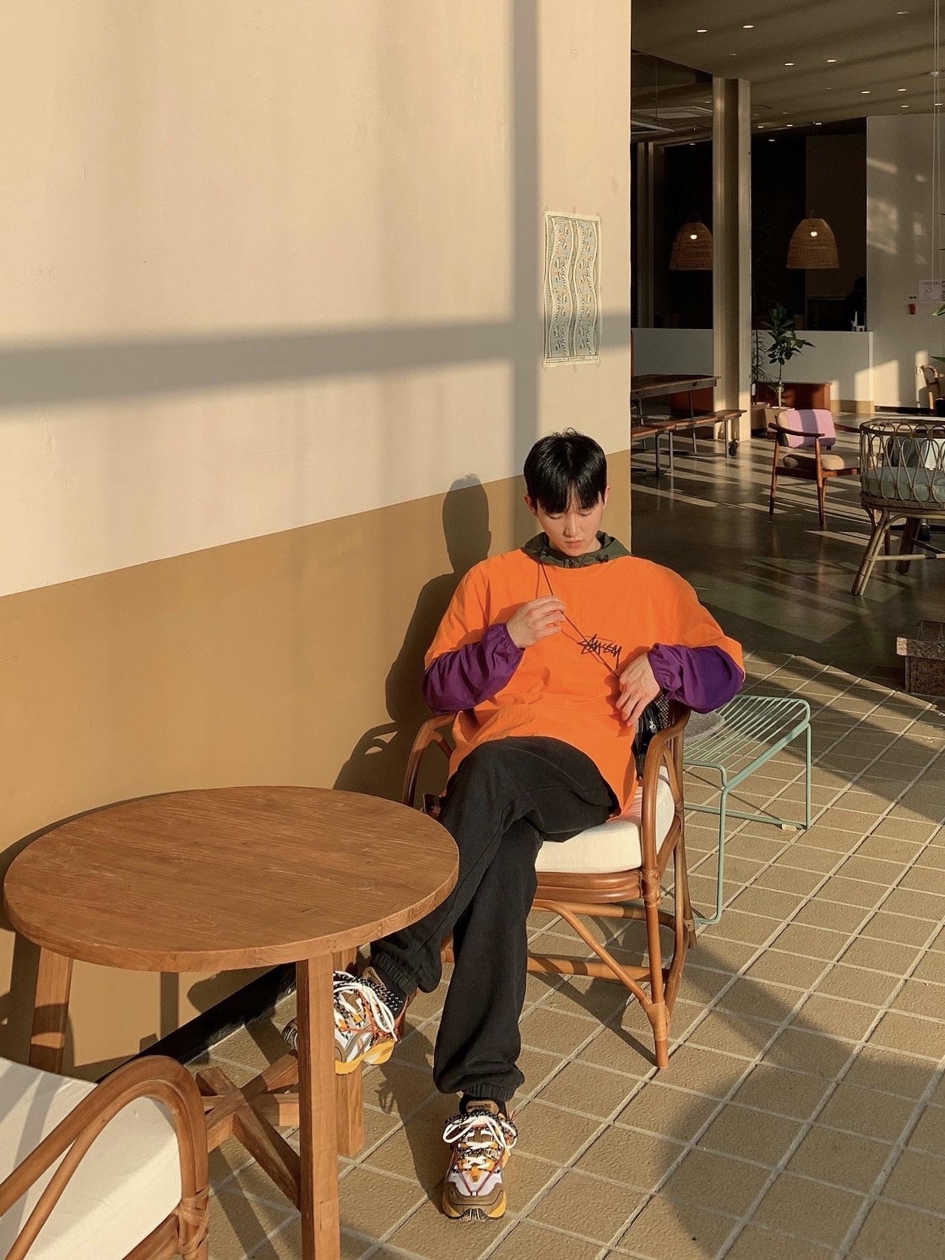 Stussy x Our Legacy Work Shop T-Shirt Orange, Asics x Andersson Bell Gel-1090 White Orange 착용 스타일 - 2