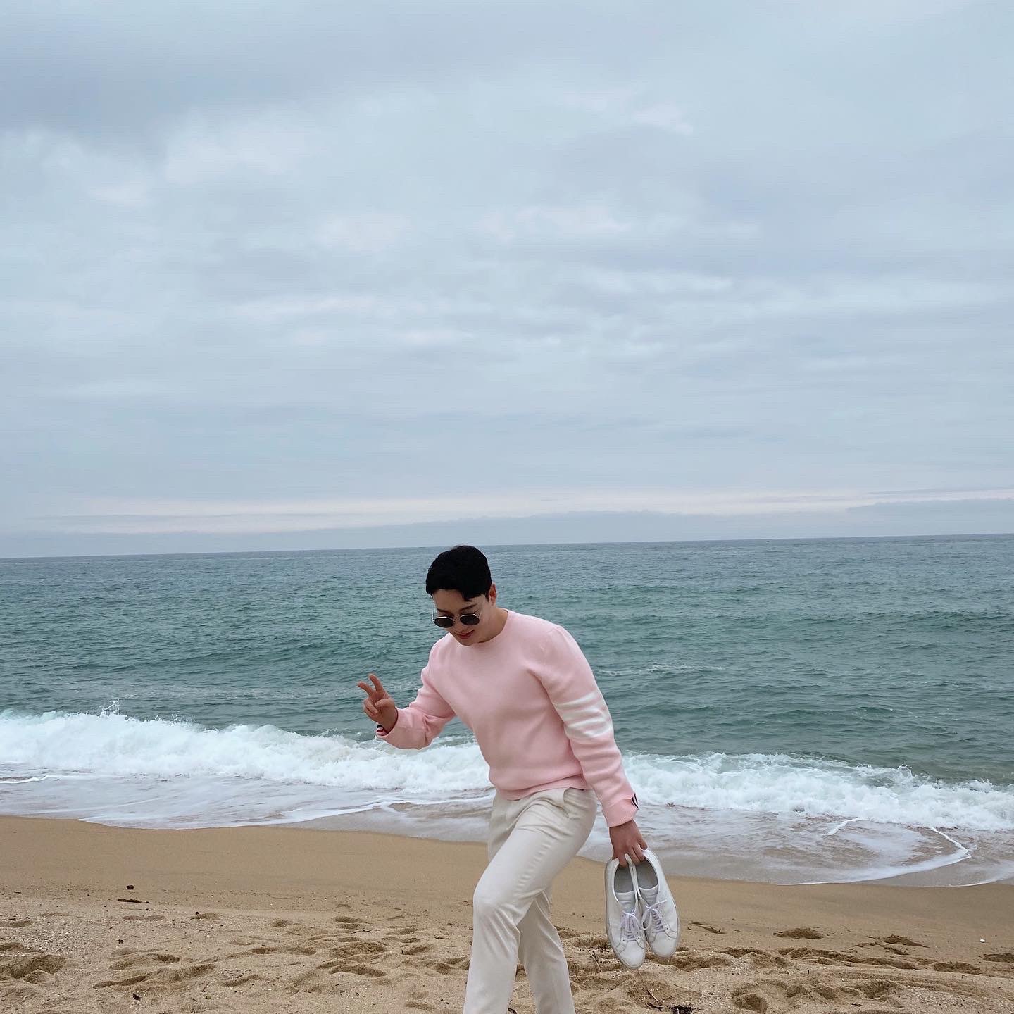 Common Projects Original Achilles Low White 착용 스타일 - 2