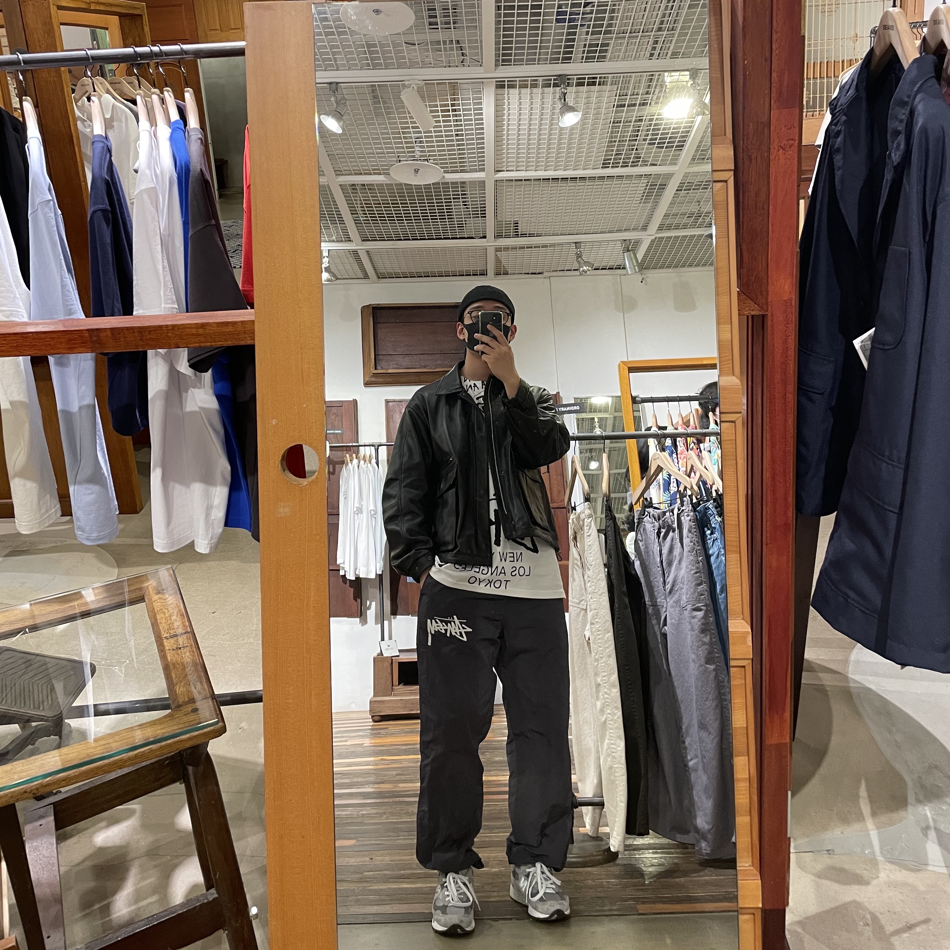 Stussy x Takahiromiyashita The Soloist 40 WT T-Shirt, Nike x Stussy Beach Pants Off Noir 착용 스타일