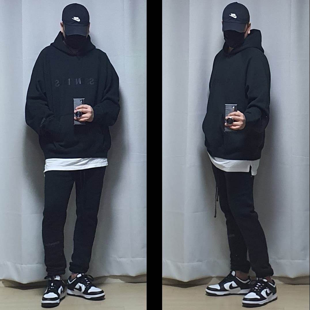 Essentials 3D Silicon Applique Pullover Hoodie Dark Slate/Black 2020, Essentials Sweatpants Dark Slate/Black 2020 착용 스타일