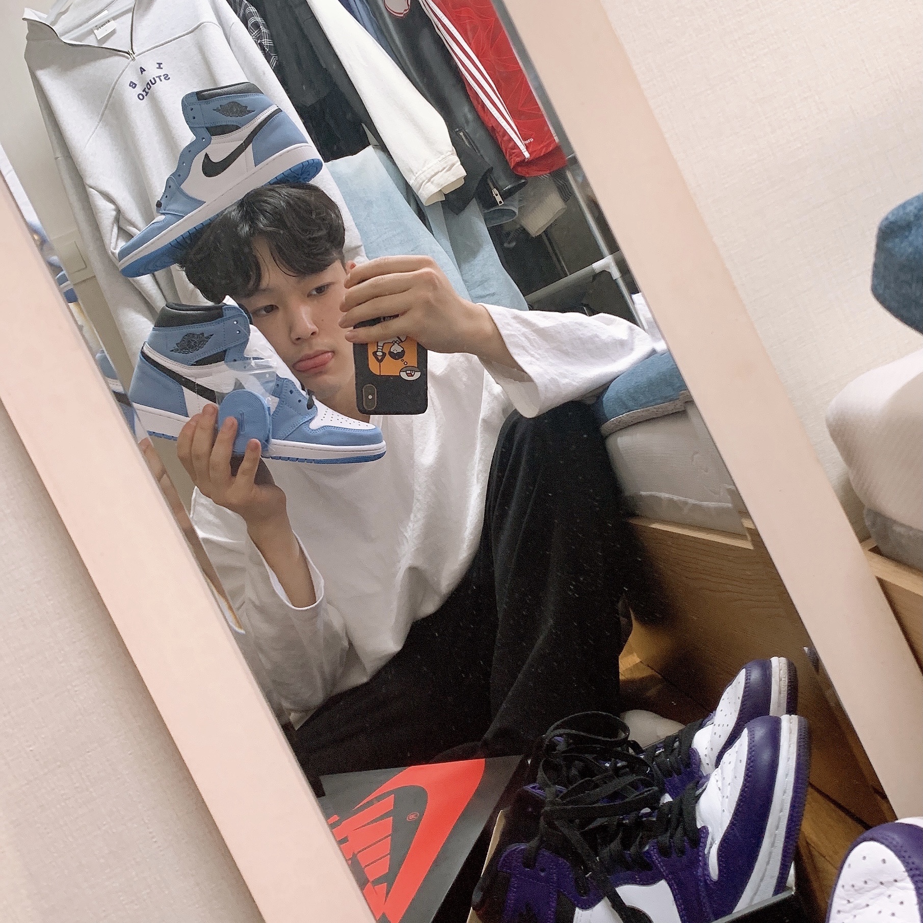 Jordan 1 Retro High OG University Blue, Jordan 1 Retro High OG Court Purple 2020 착용 스타일