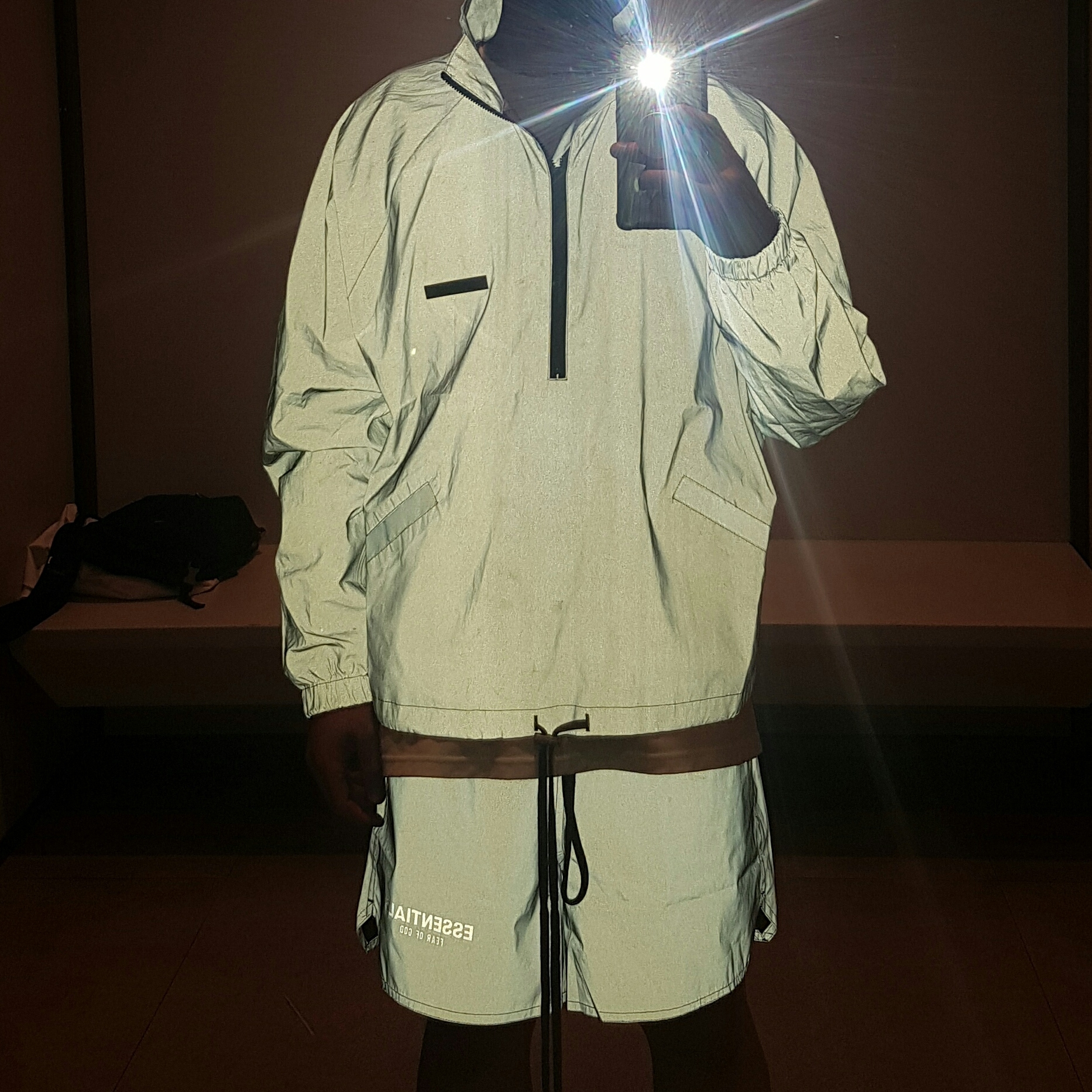 Essentials Track Jacket Silver Reflective - 20SS, Essentials Volley Shorts Silver Reflective - 20SS 착용 스타일 - 2