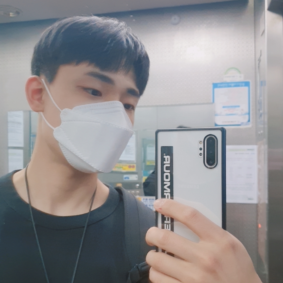 KREAM 프로필 이미지