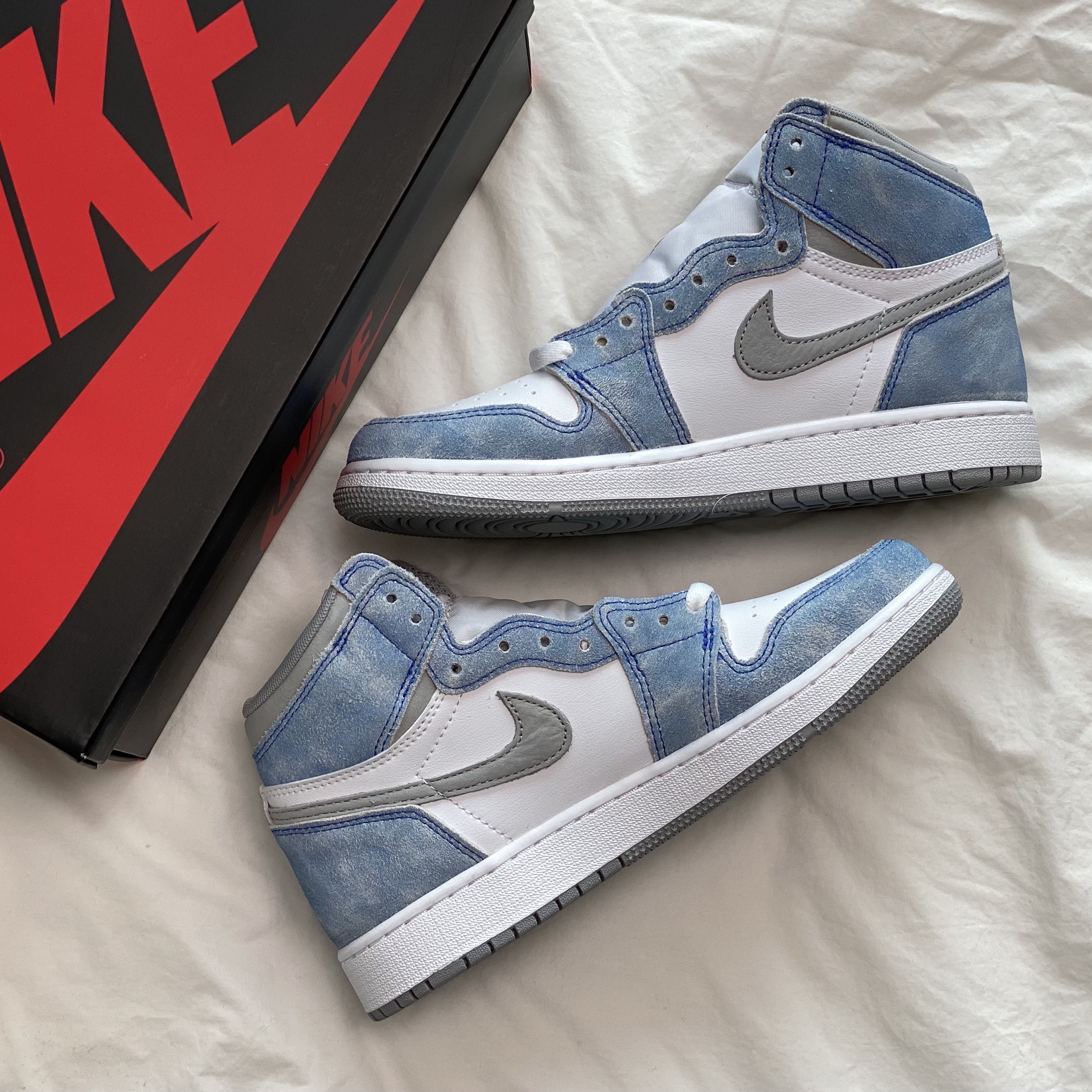 (GS) Jordan 1 Retro High OG Hyper Royal 착용 스타일