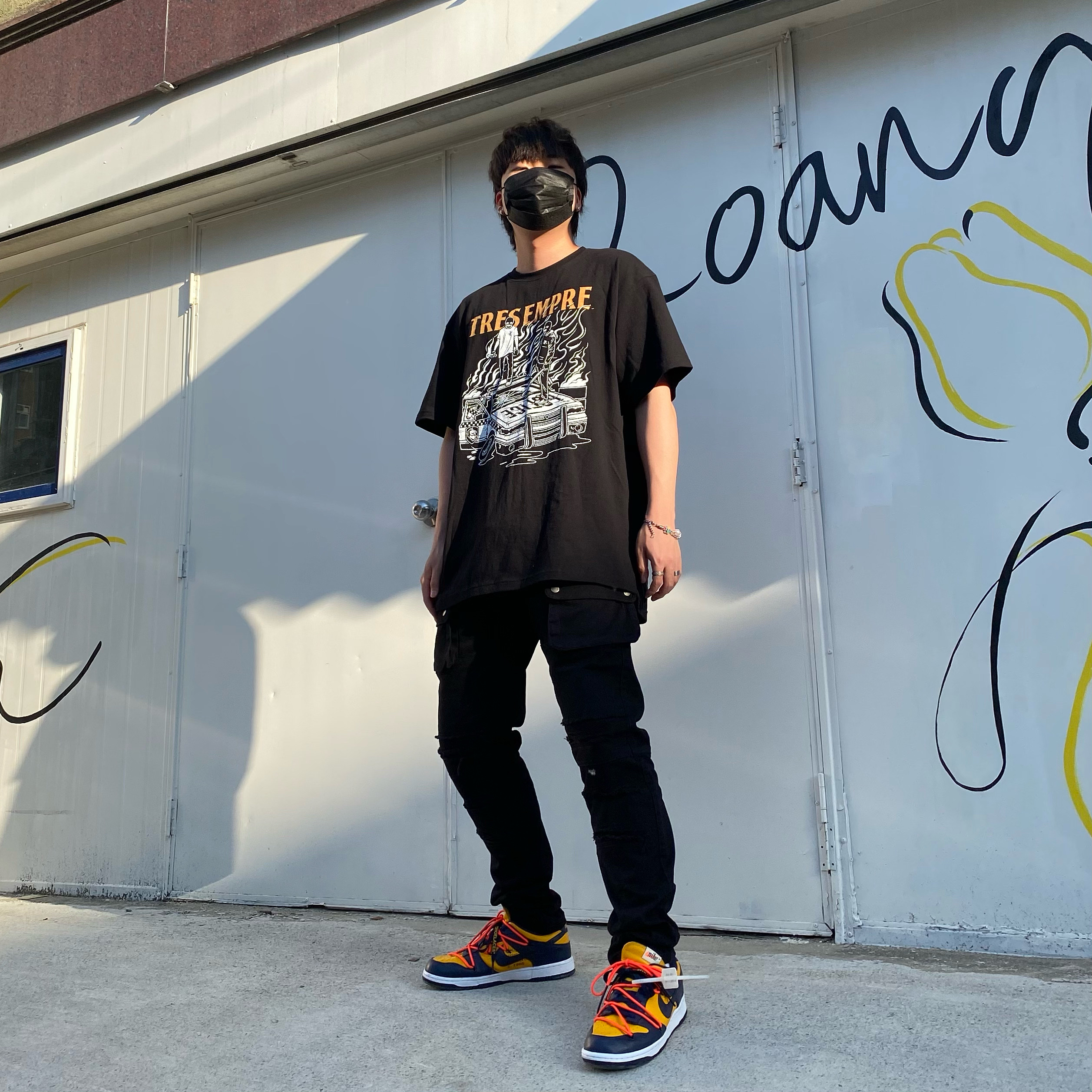 Nike x Off-White Dunk Low University Gold Midnight Navy 착용 스타일
