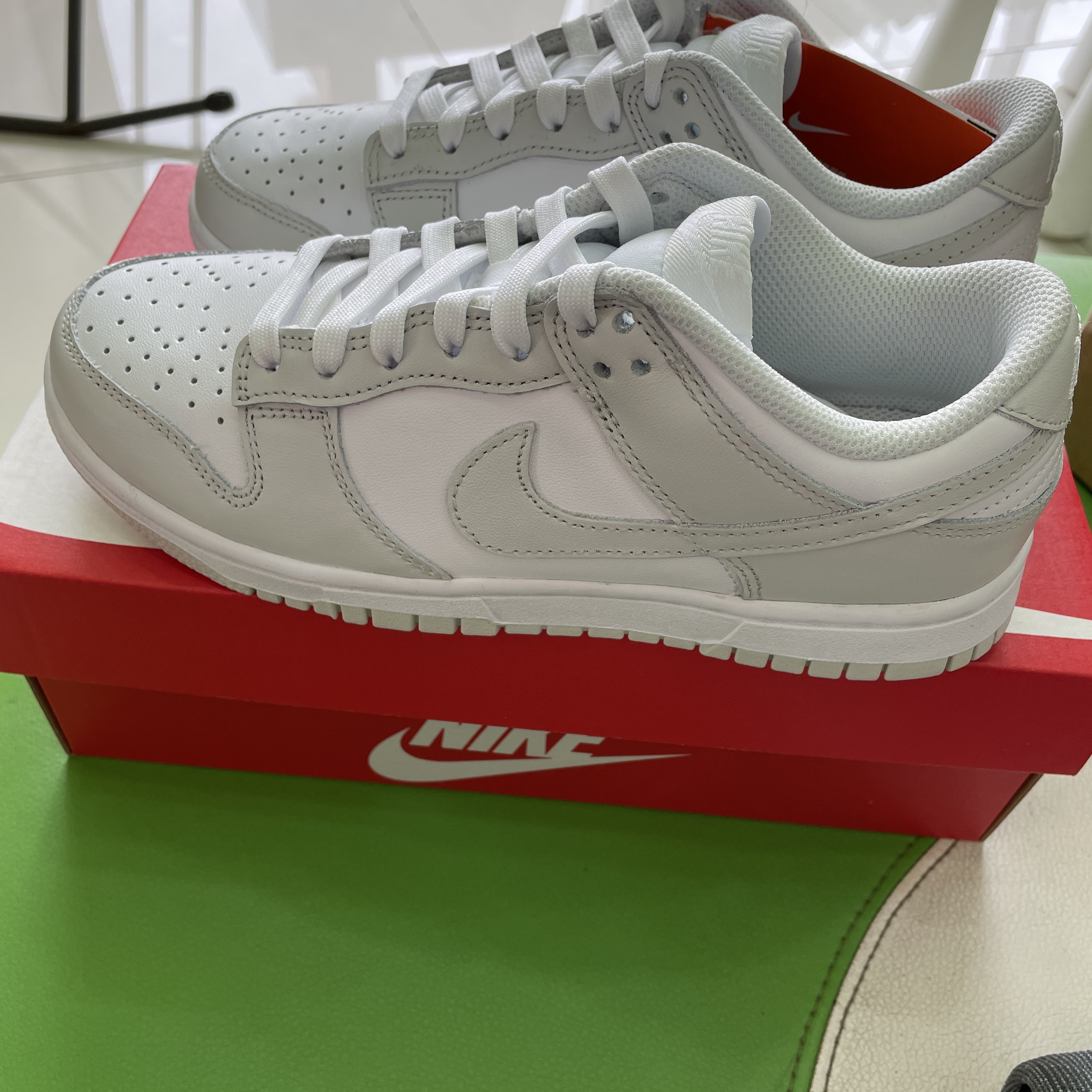 (W) Nike Dunk Low Photon Dust 착용 스타일 - 2