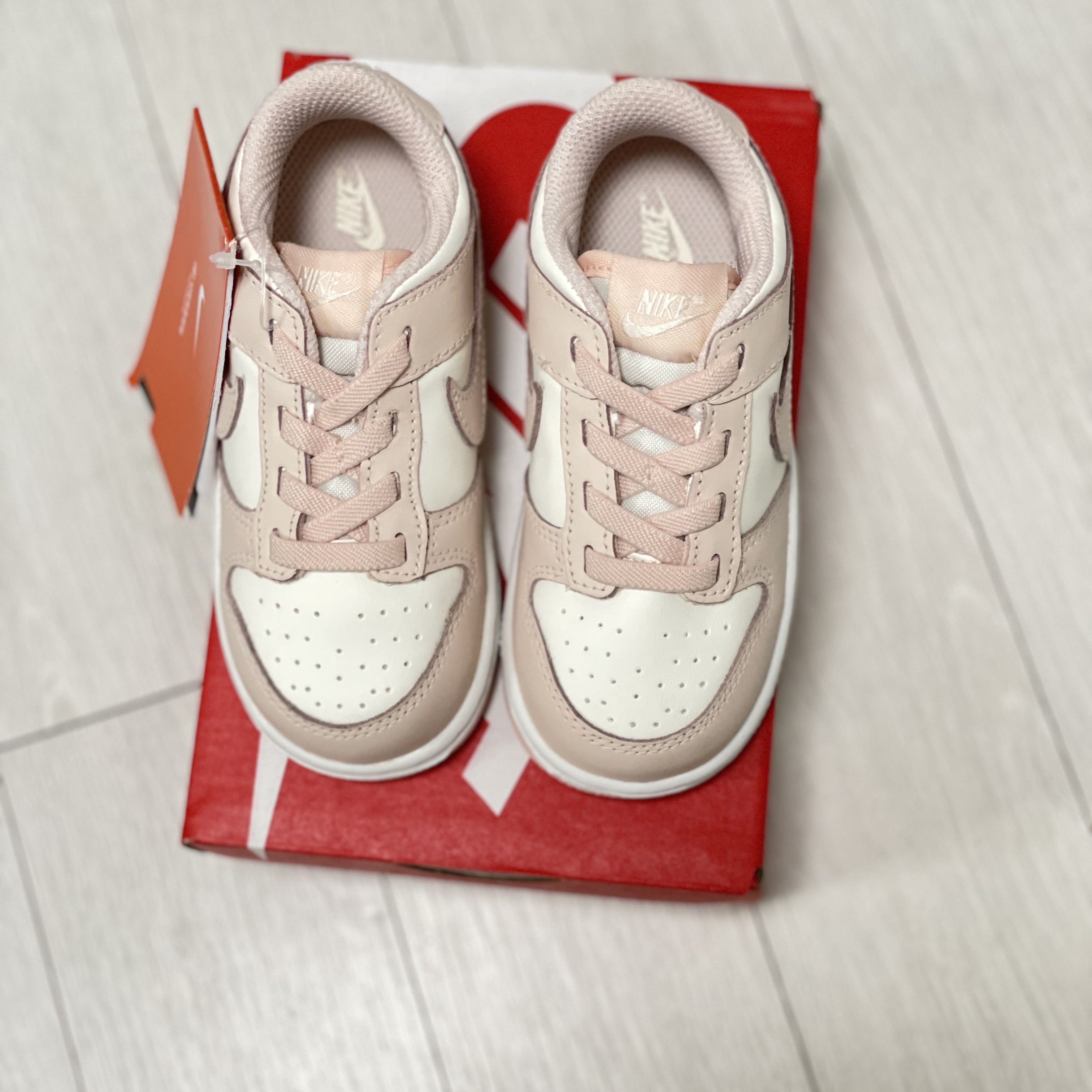 (TD) Nike Dunk Low Orange Pearl 착용 스타일 - 5
