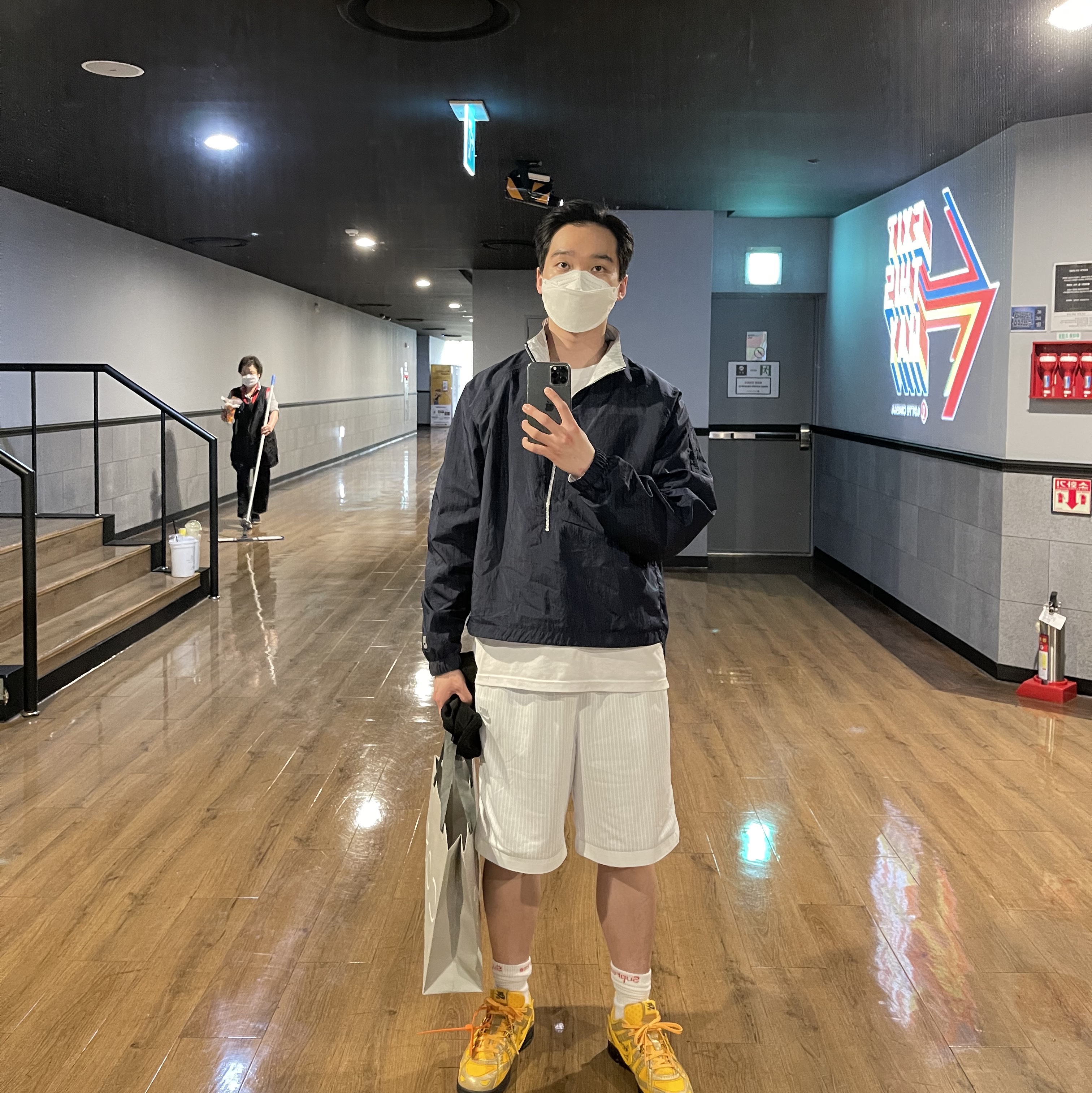 Nike x Off-White Air Rubber Dunk University Gold, Nike x Kim Jones Mesh Shorts White - Asia 착용 스타일