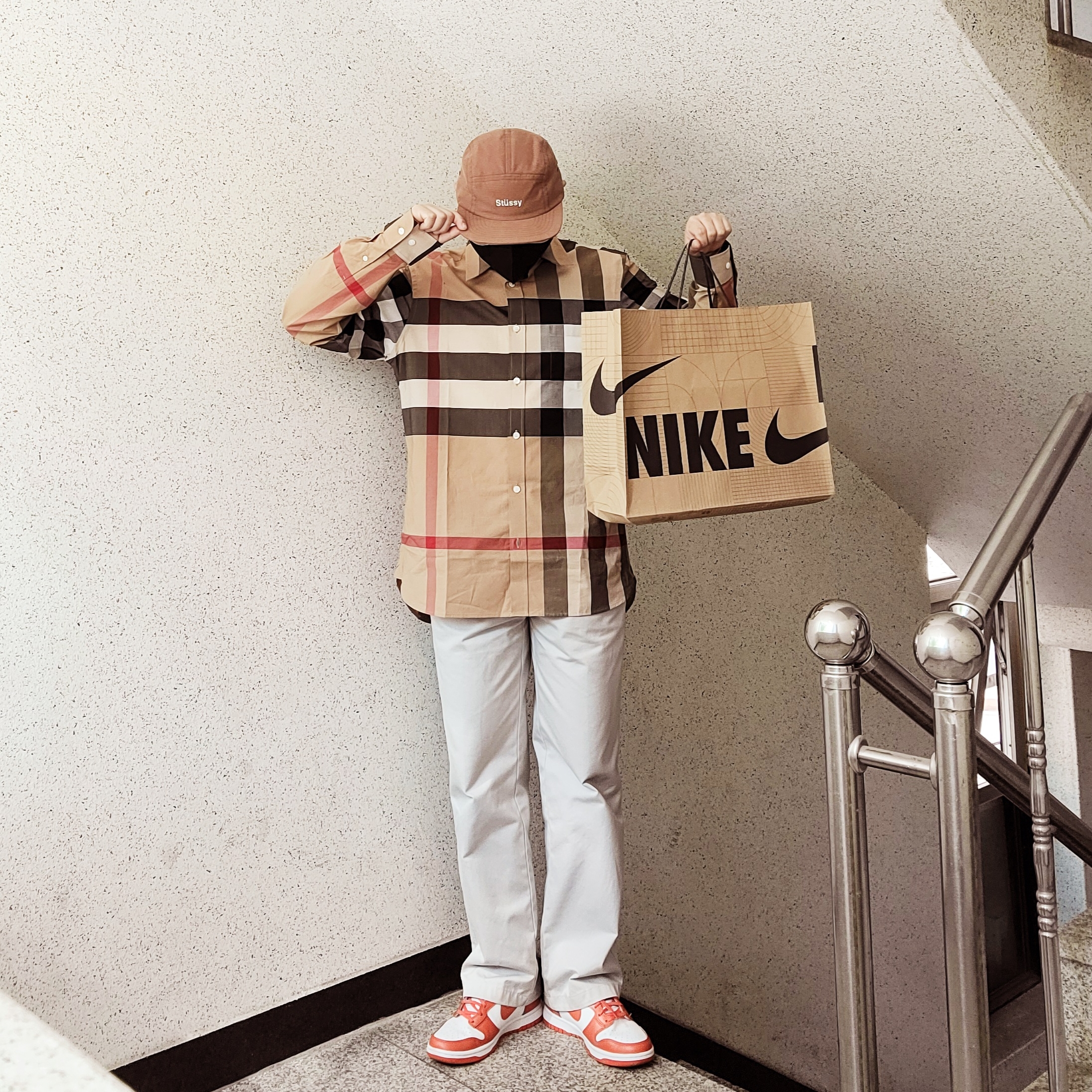 Nike Dunk High Retro Orange Blaze, (W) Nike Dunk Low Photon Dust 착용 스타일