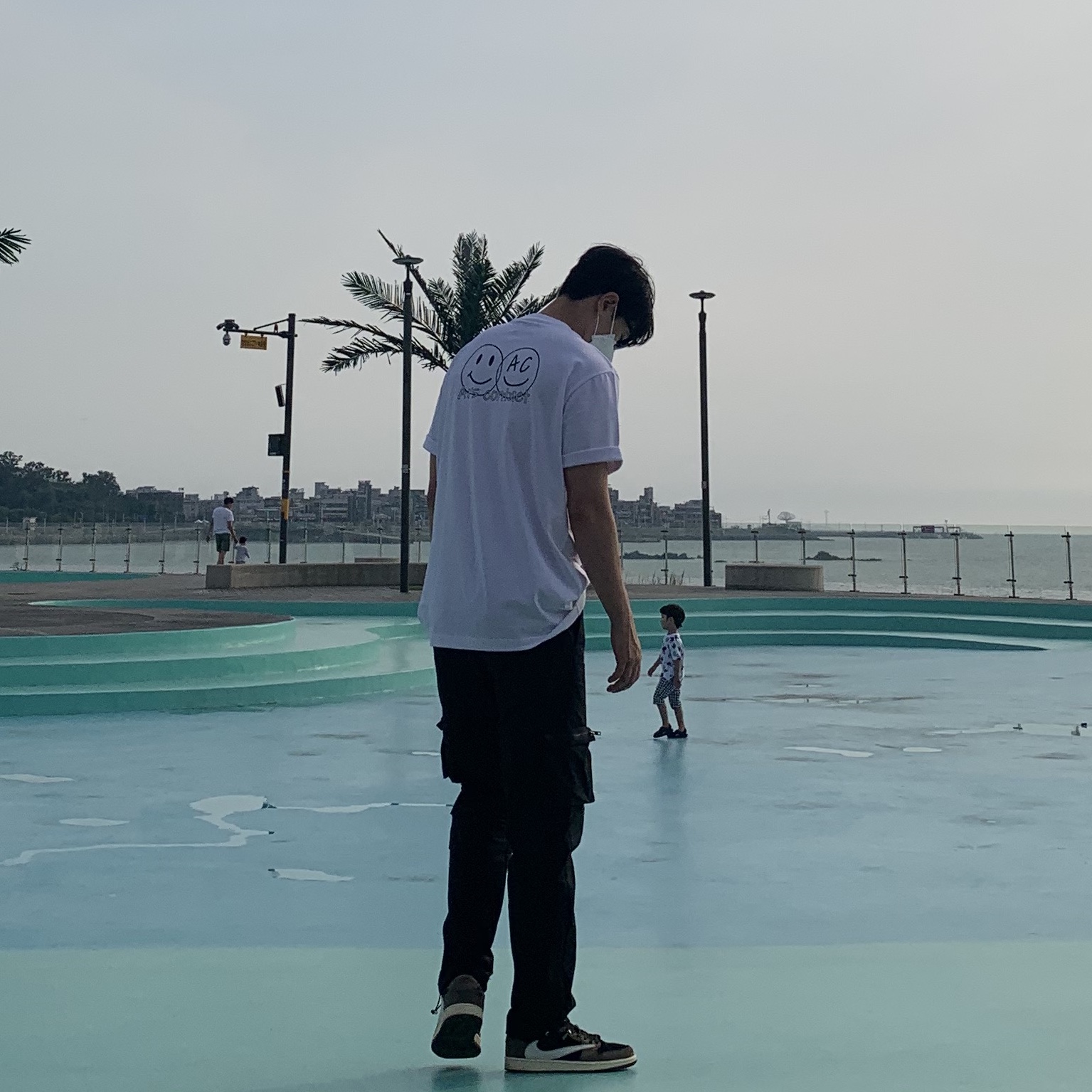 Jordan 1 x Travis Scott Retro Low OG SP Mocha 착용 스타일