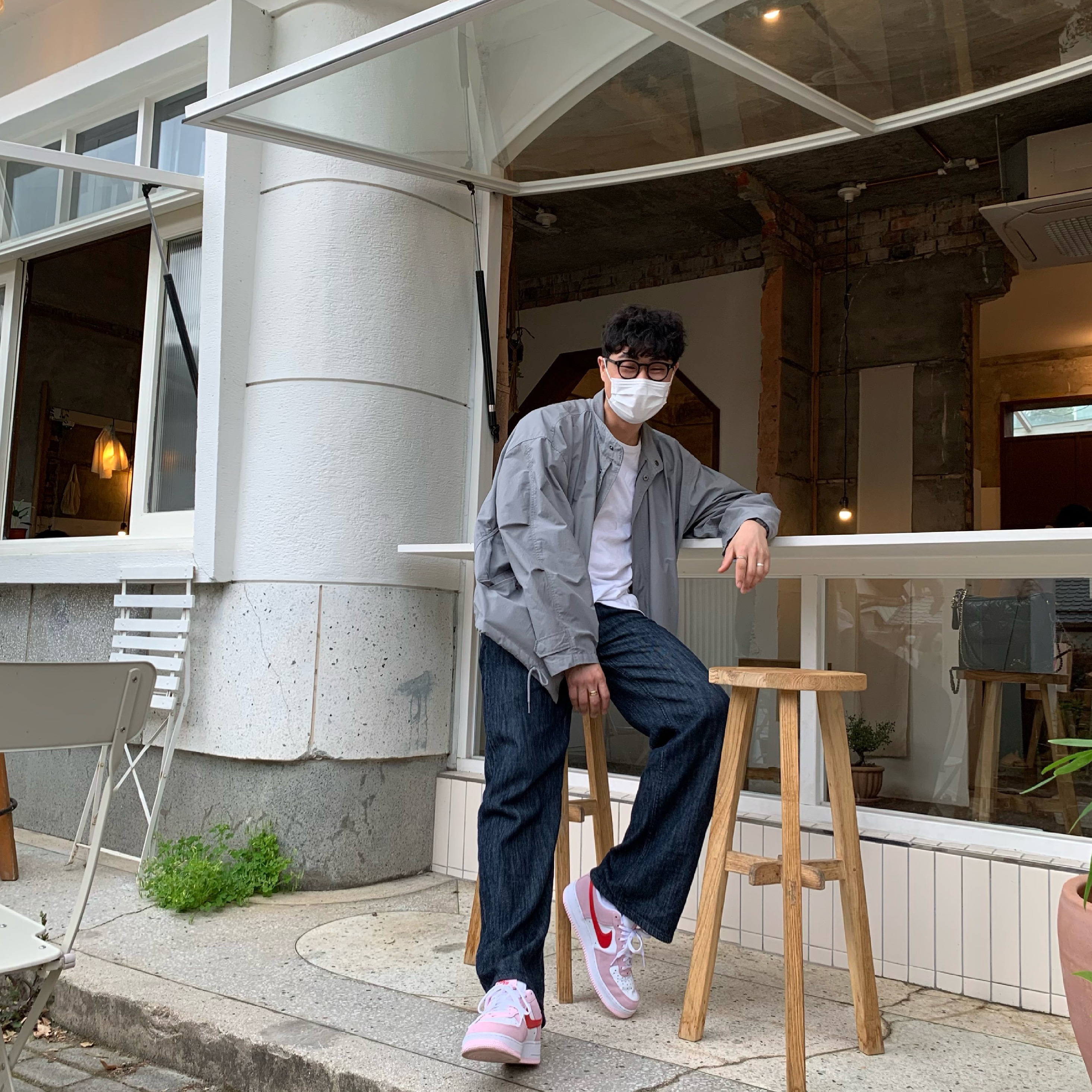 Nike Air Force 1 '07 QS Valentine's Day 착용 스타일