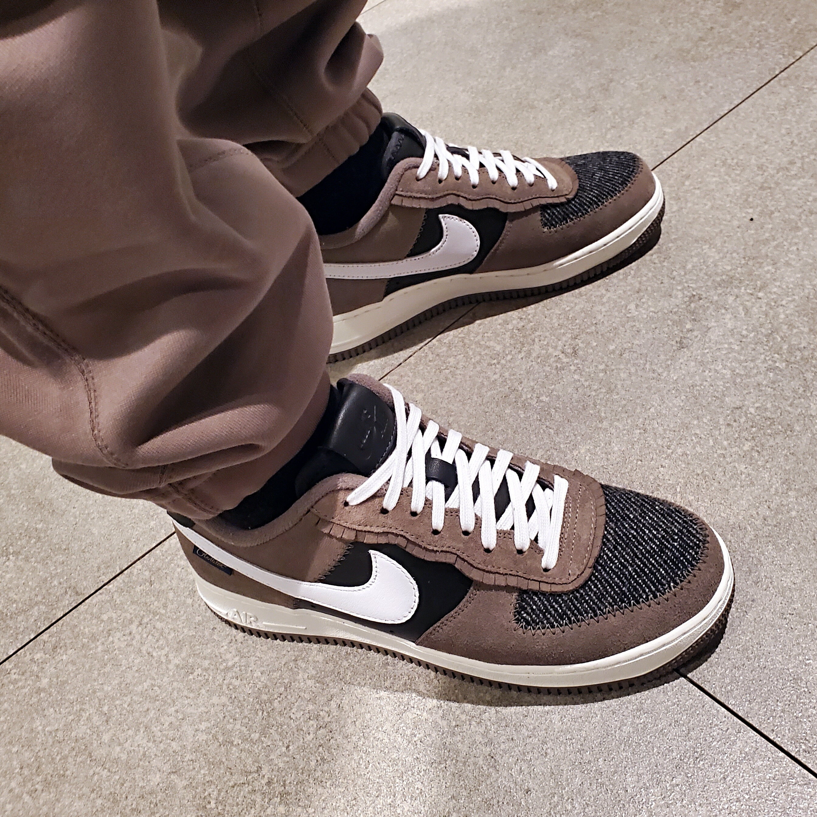 Nike M NRG Crew Fleece Olive Grey 착용 스타일 - 2