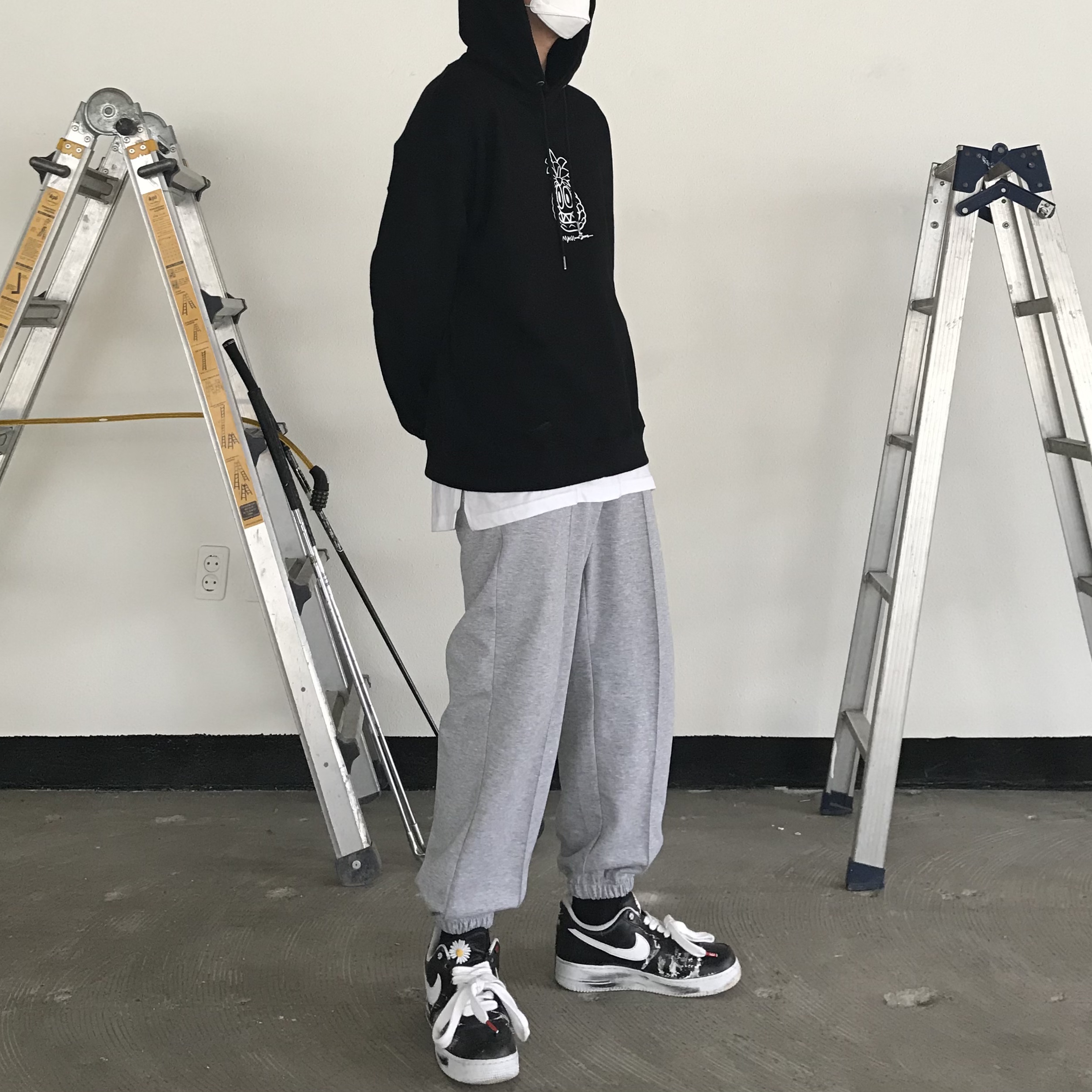 Nike x Peaceminusone Air Force 1 Low Para-Noise 착용 스타일