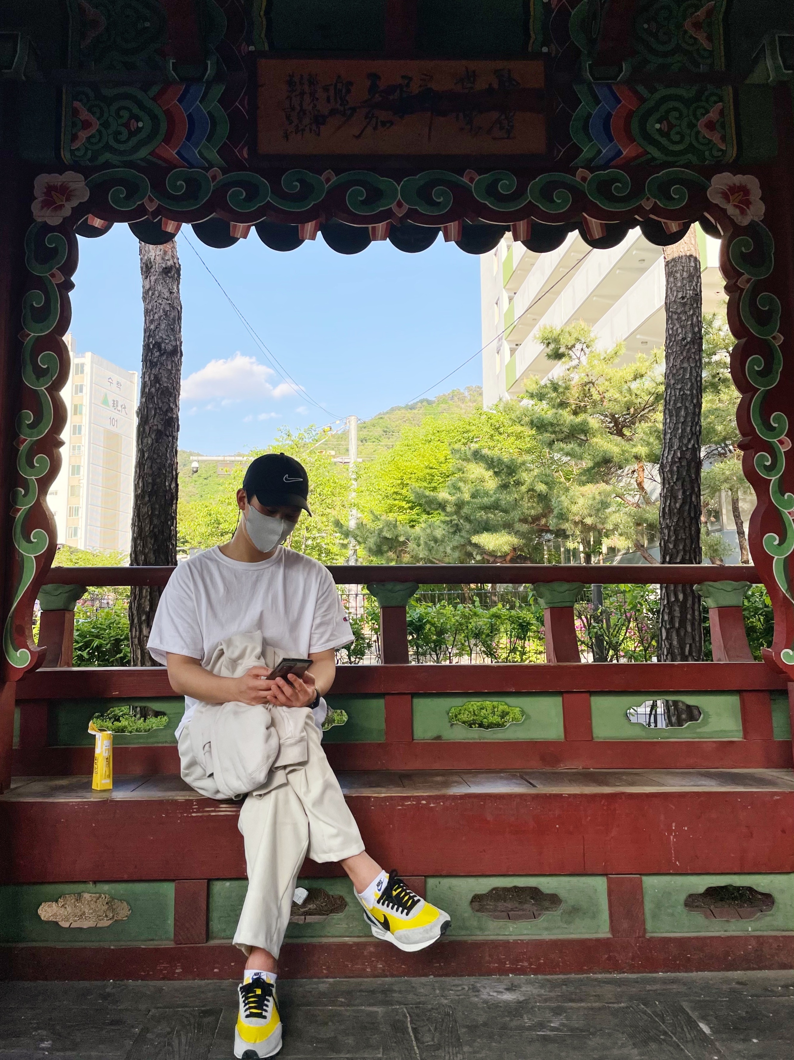 Nike x Undercover Daybreak Bright Citron 착용 스타일