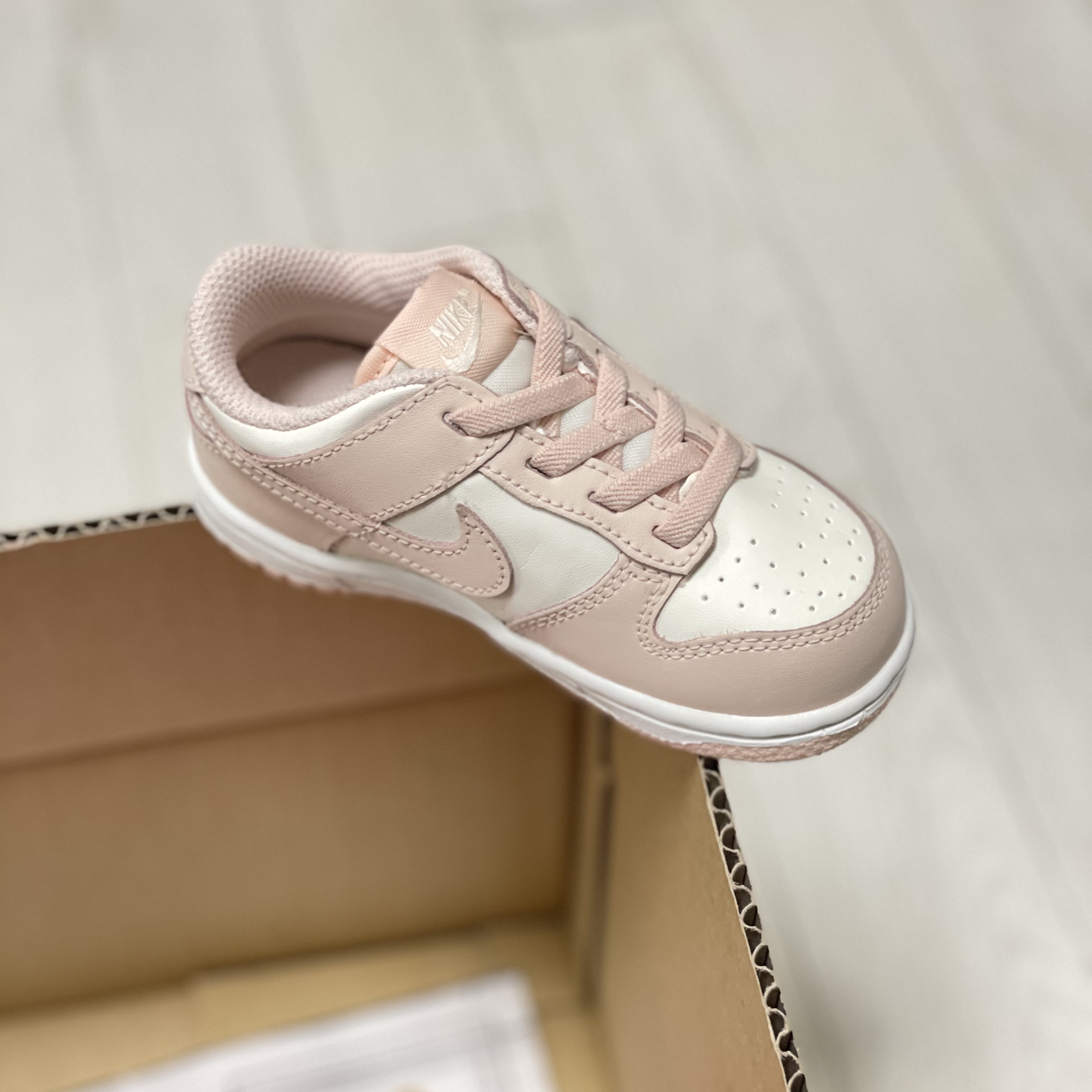 (TD) Nike Dunk Low Orange Pearl 착용 스타일 - 4