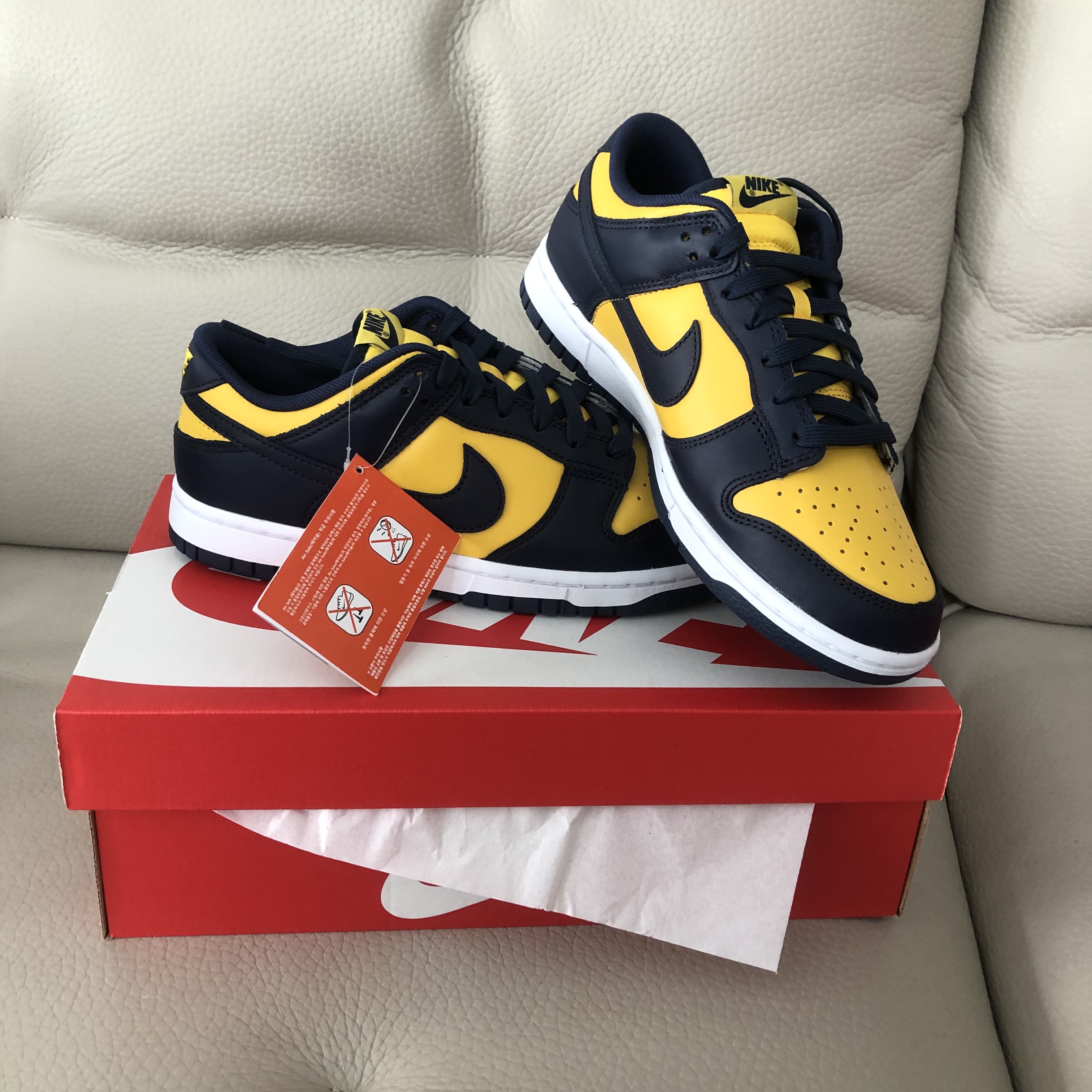 Nike Dunk Low Retro Varsity Maize 착용 스타일 - 1