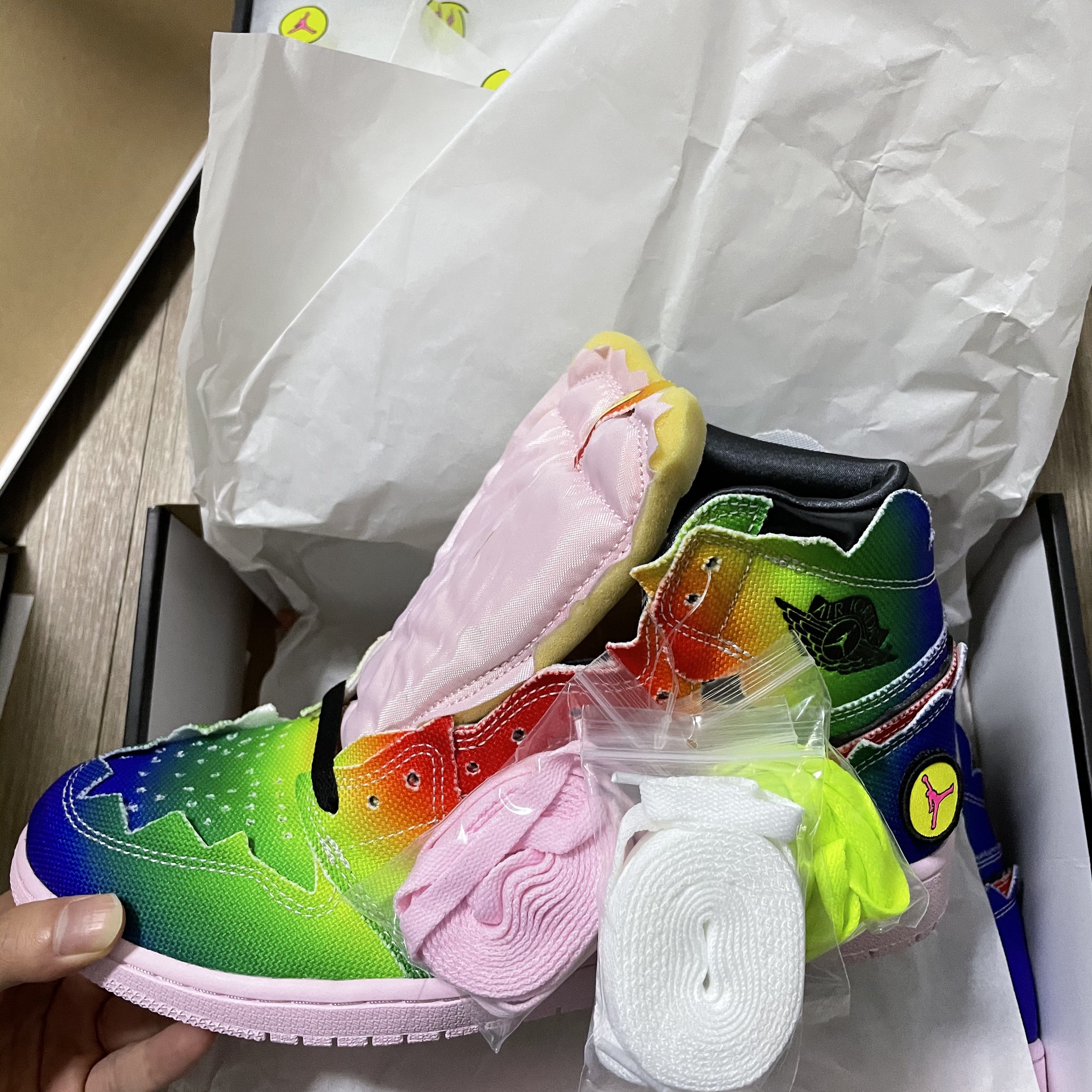 Jordan 1 x J Balvin Retro High OG 착용 스타일 - 4