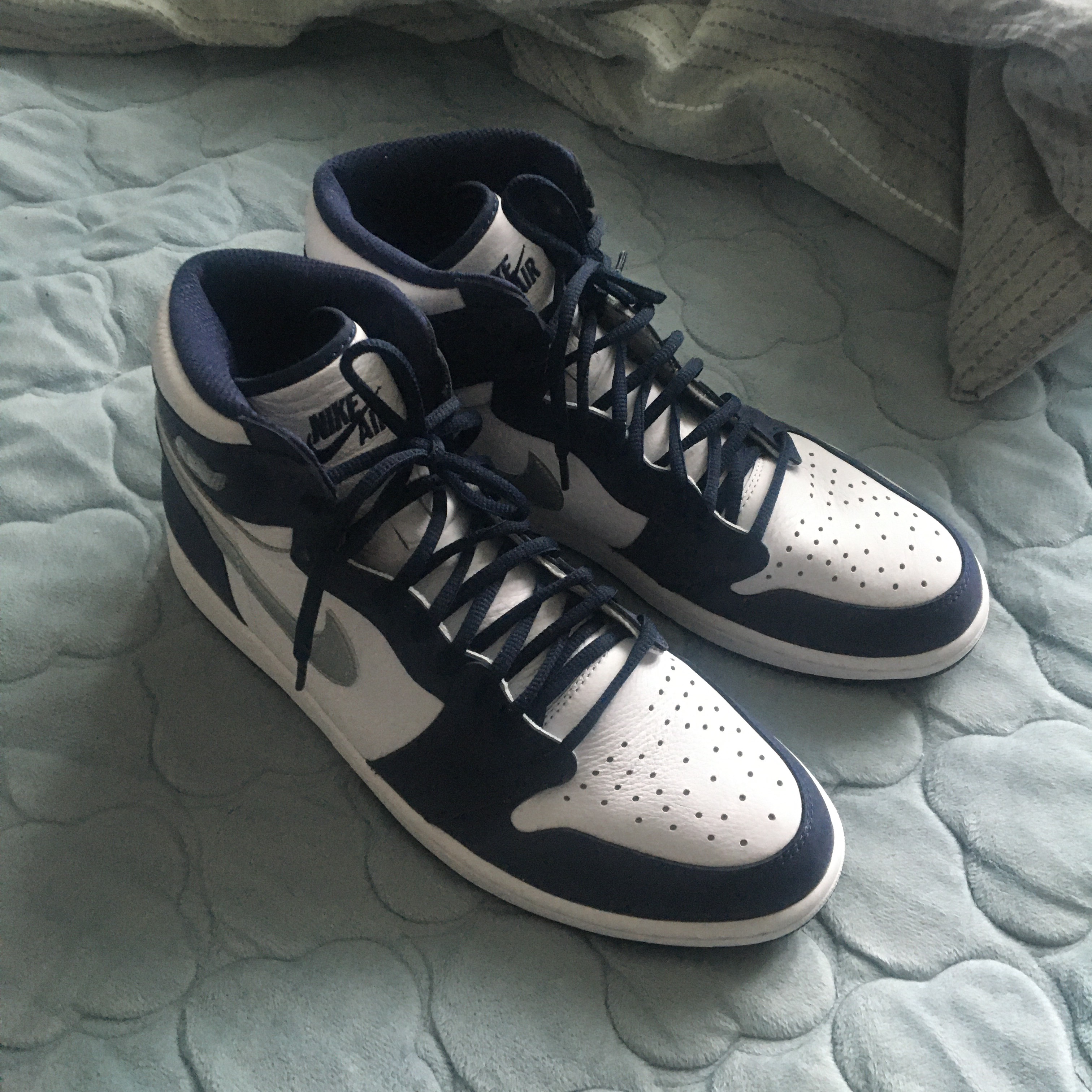 Jordan 1 Retro High OG CO.JP Midnight Navy 착용 스타일