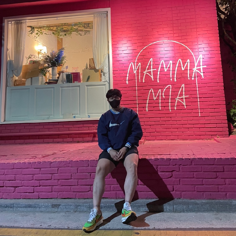 KREAM 프로필 이미지