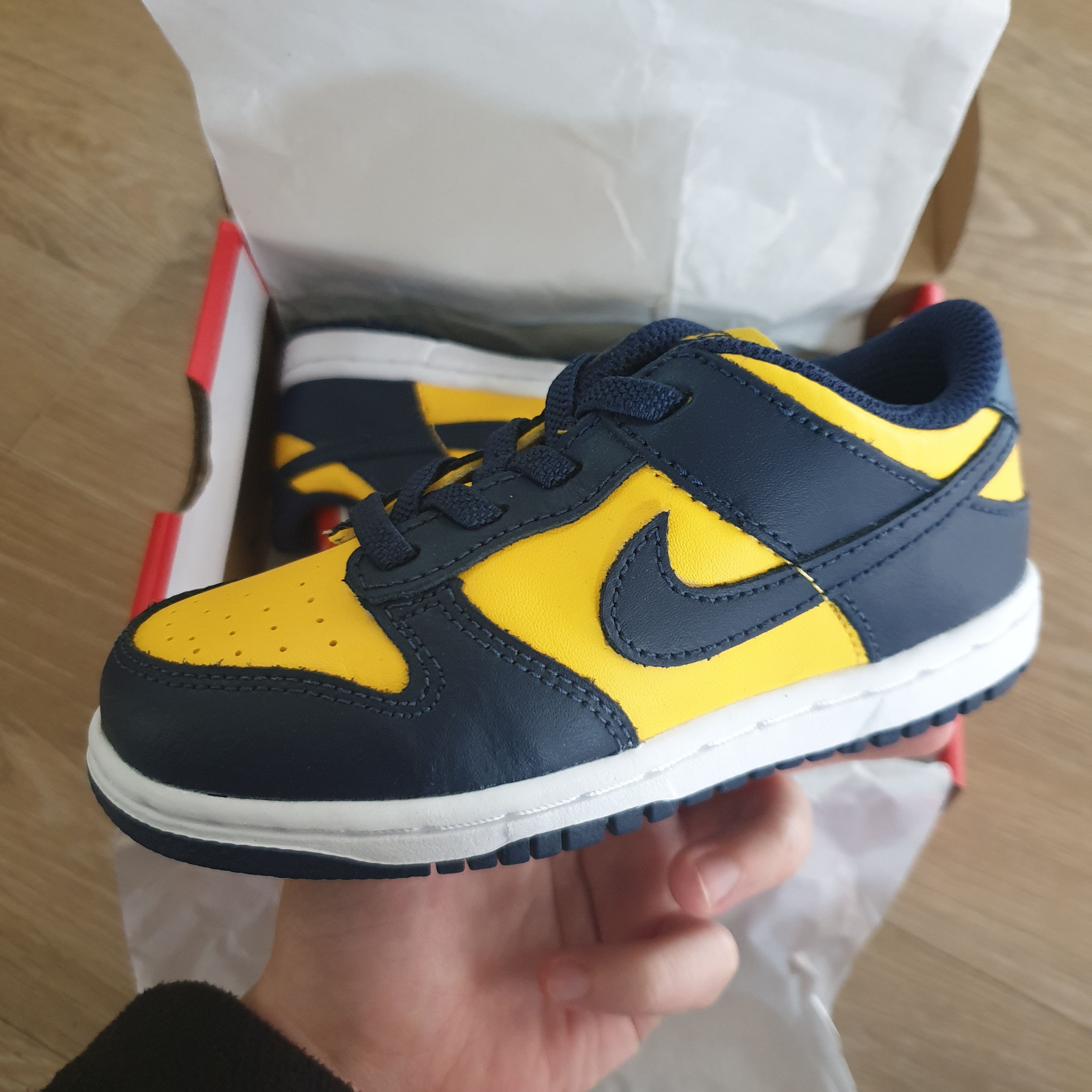 (TD) Nike Dunk Low Varsity Maize 착용 스타일 - 2