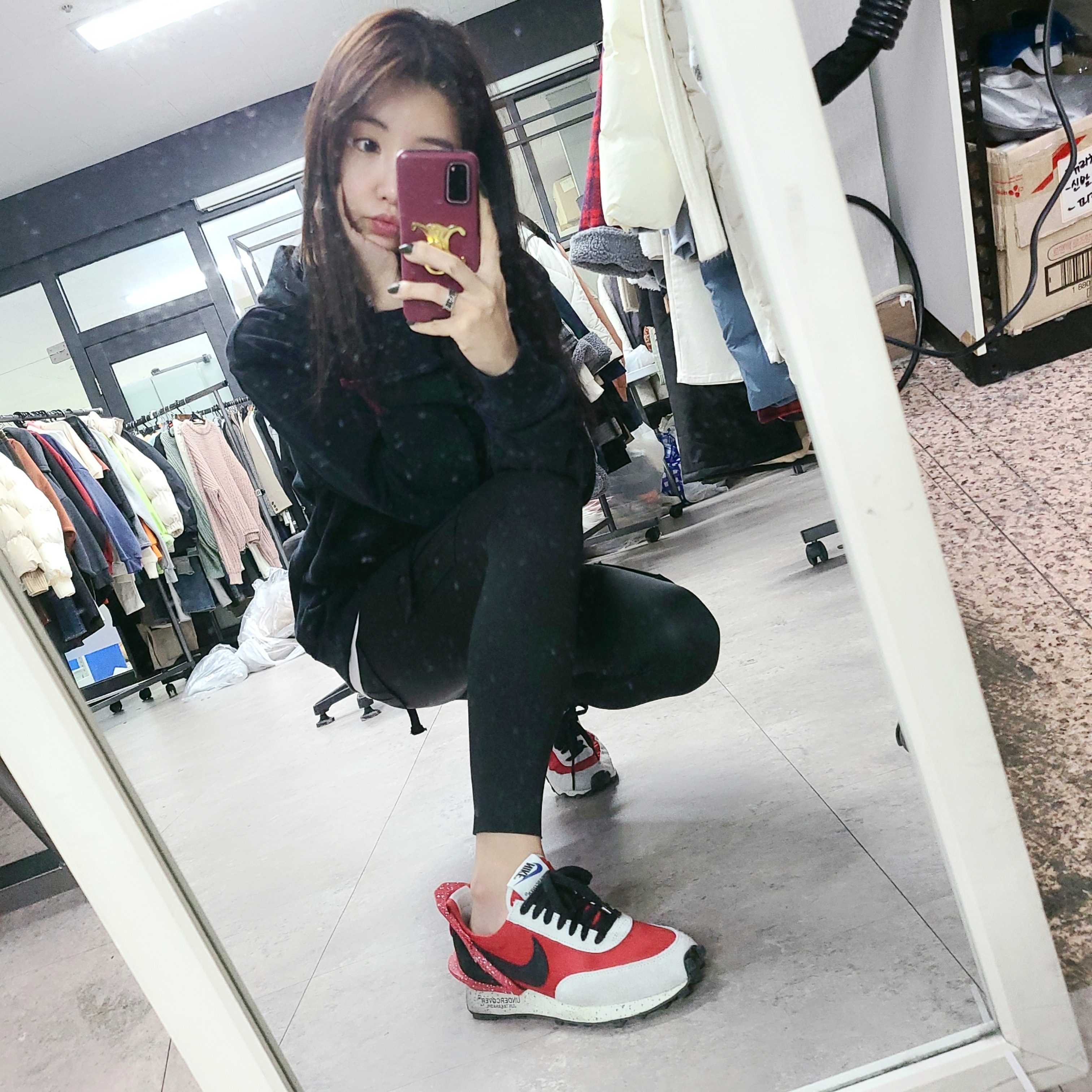 (W) Nike x Undercover Daybreak University Red 착용 스타일