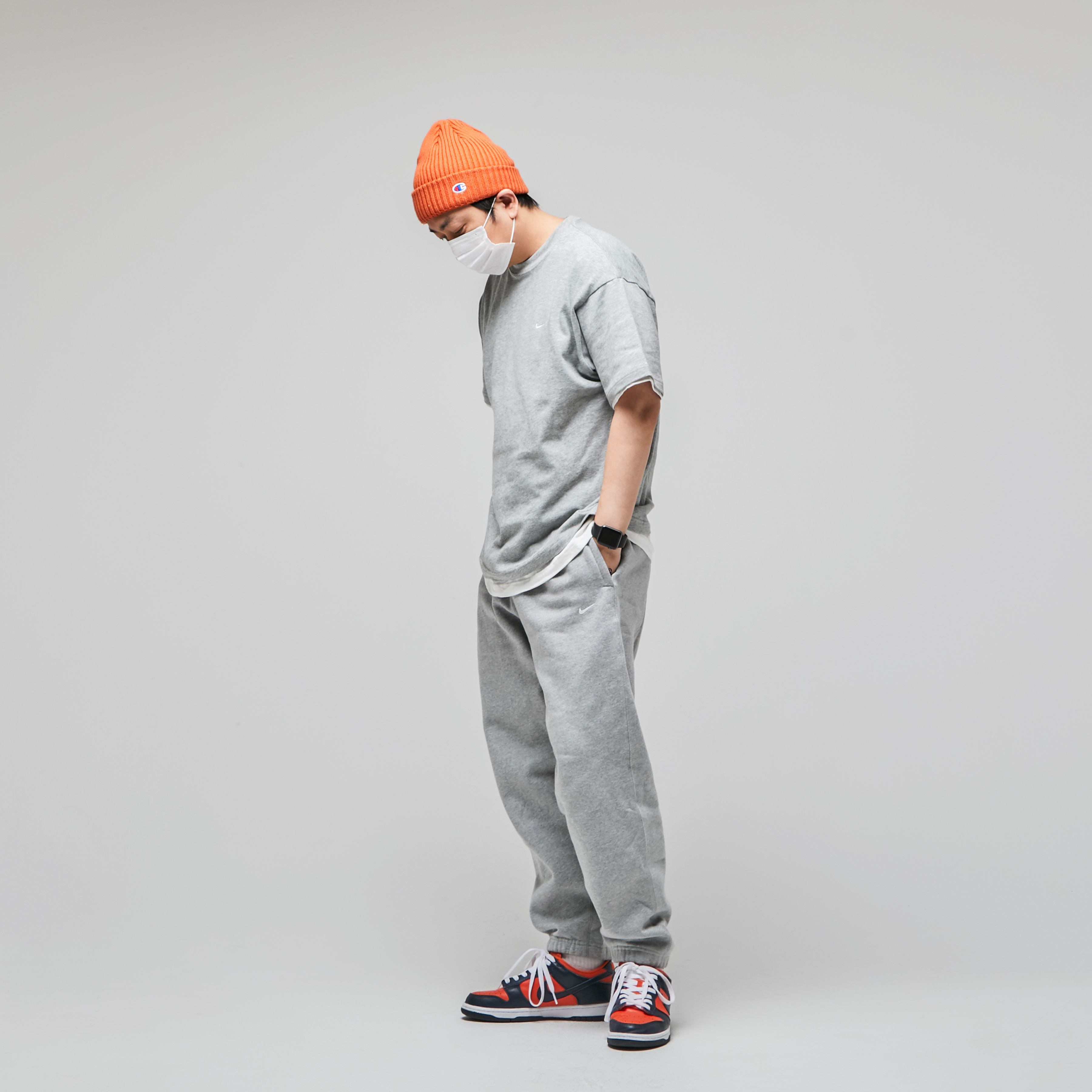 Nike Dunk Low SP Champ Colors, Nike NRG Solo Swoosh Fleece Pants Dark Grey Heather - US/EU 착용 스타일
