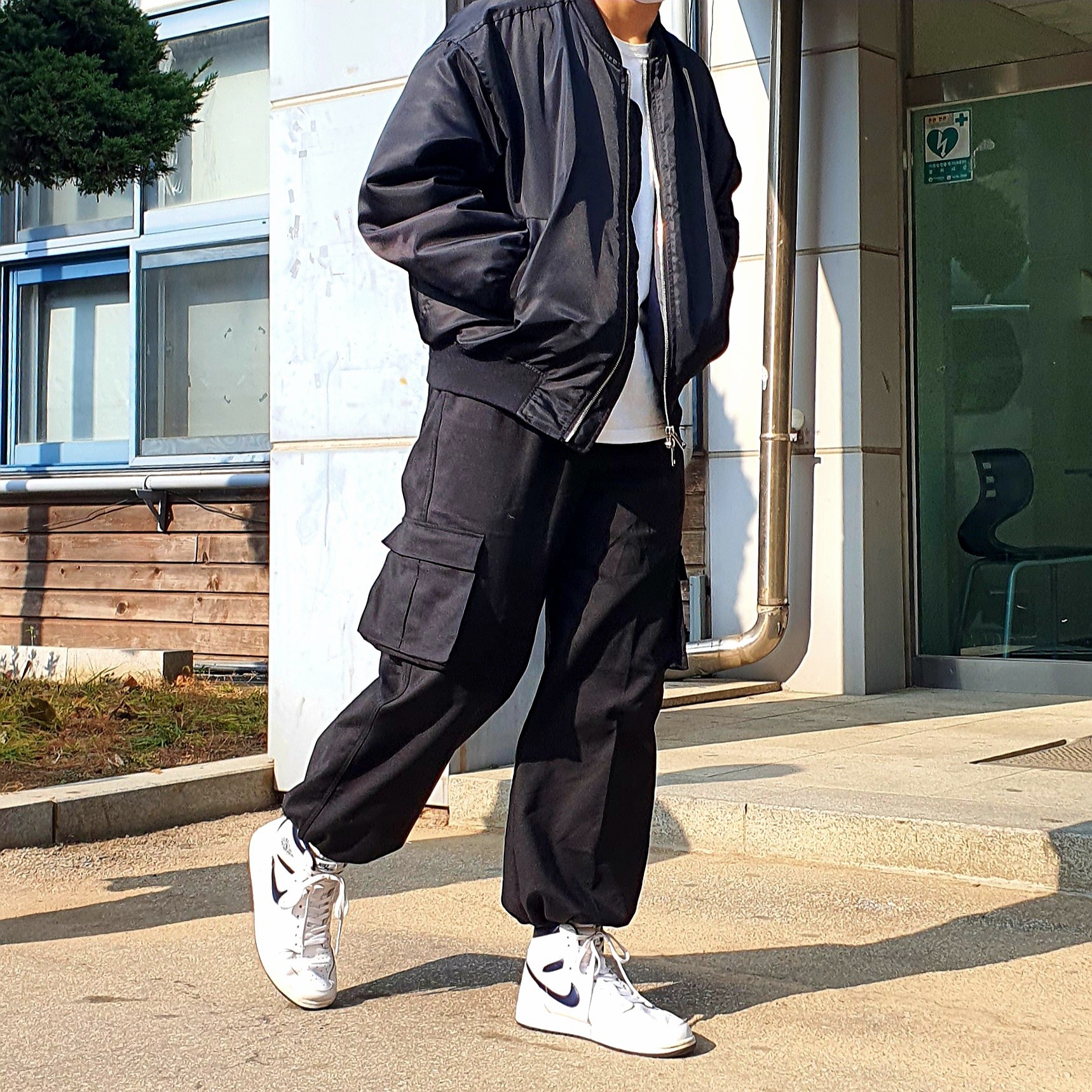 Jordan 1 Retro Metallic Navy 2016 착용 스타일 - 2
