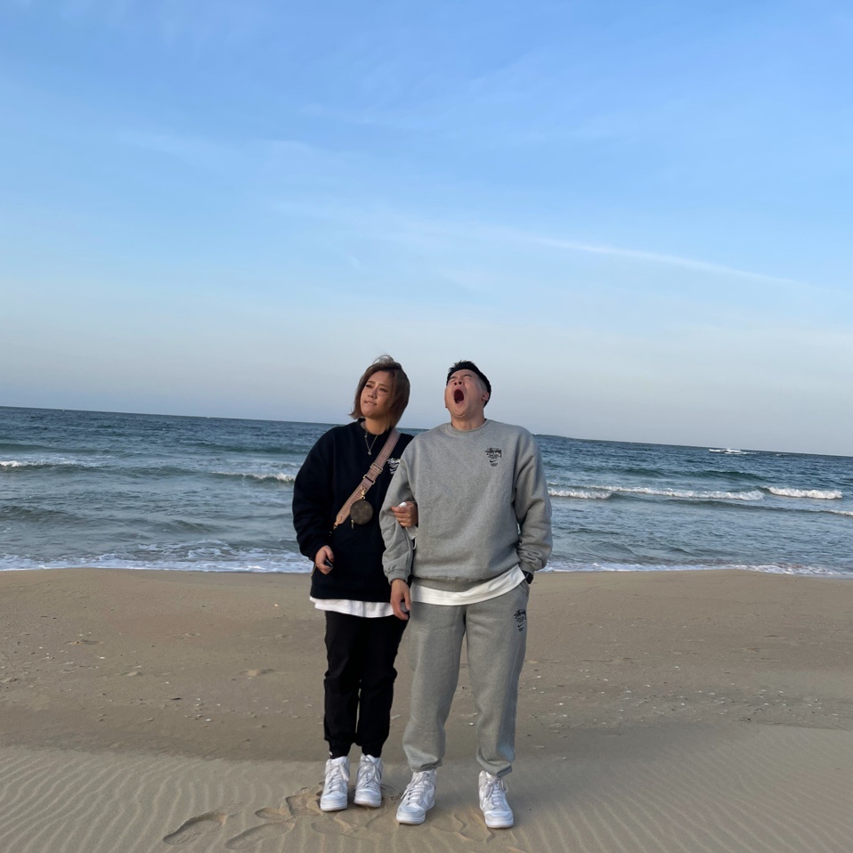 Nike x Stussy NRG ZR Fleece Pants Heather Grey - US/EU, Nike x Stussy NRG ZR Fleece Crewneck Heather Grey - US/EU 착용 스타일 - 2
