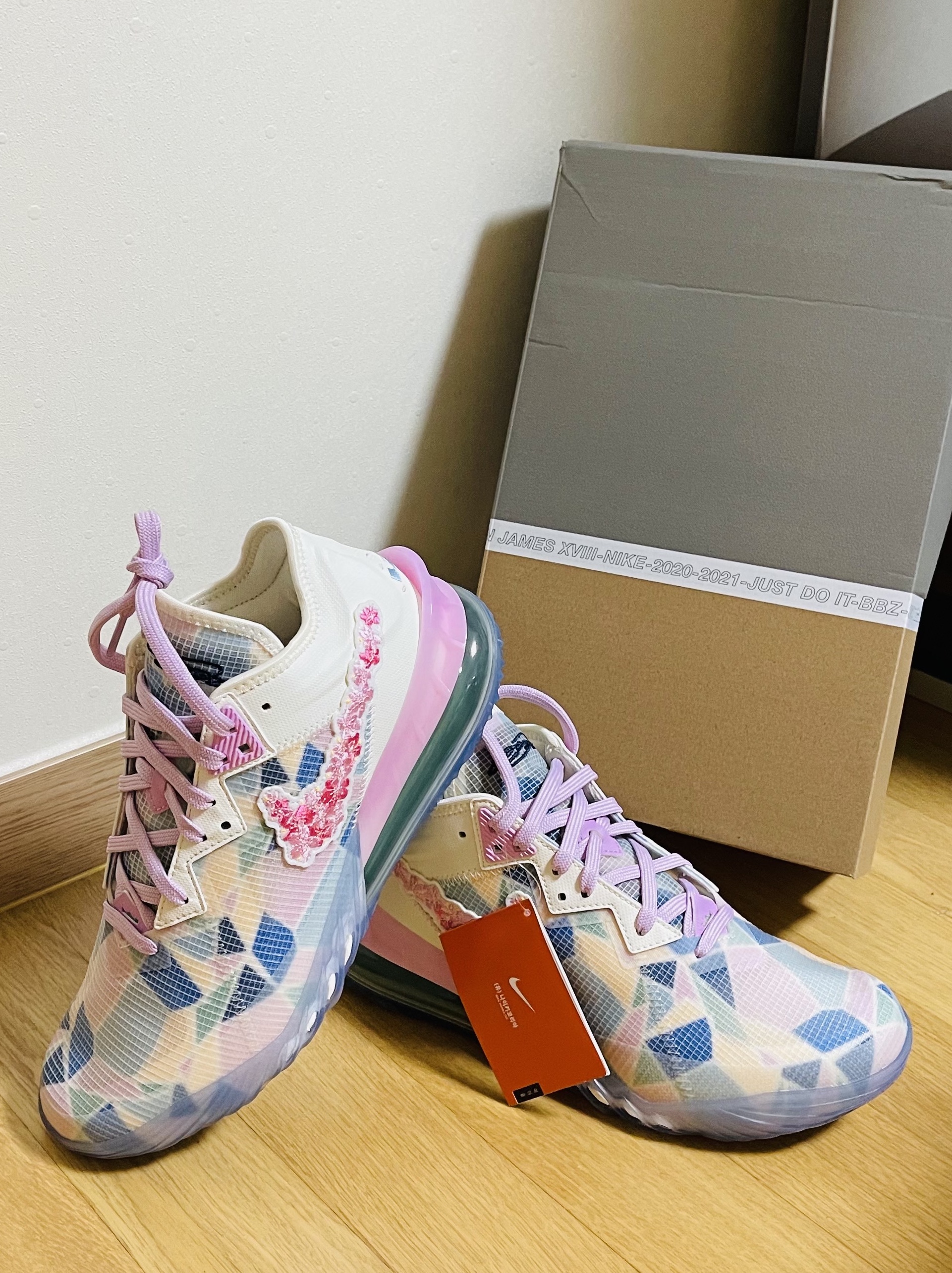 Nike x Atmos LeBron 18 Low Light Arctic Pink 착용 스타일