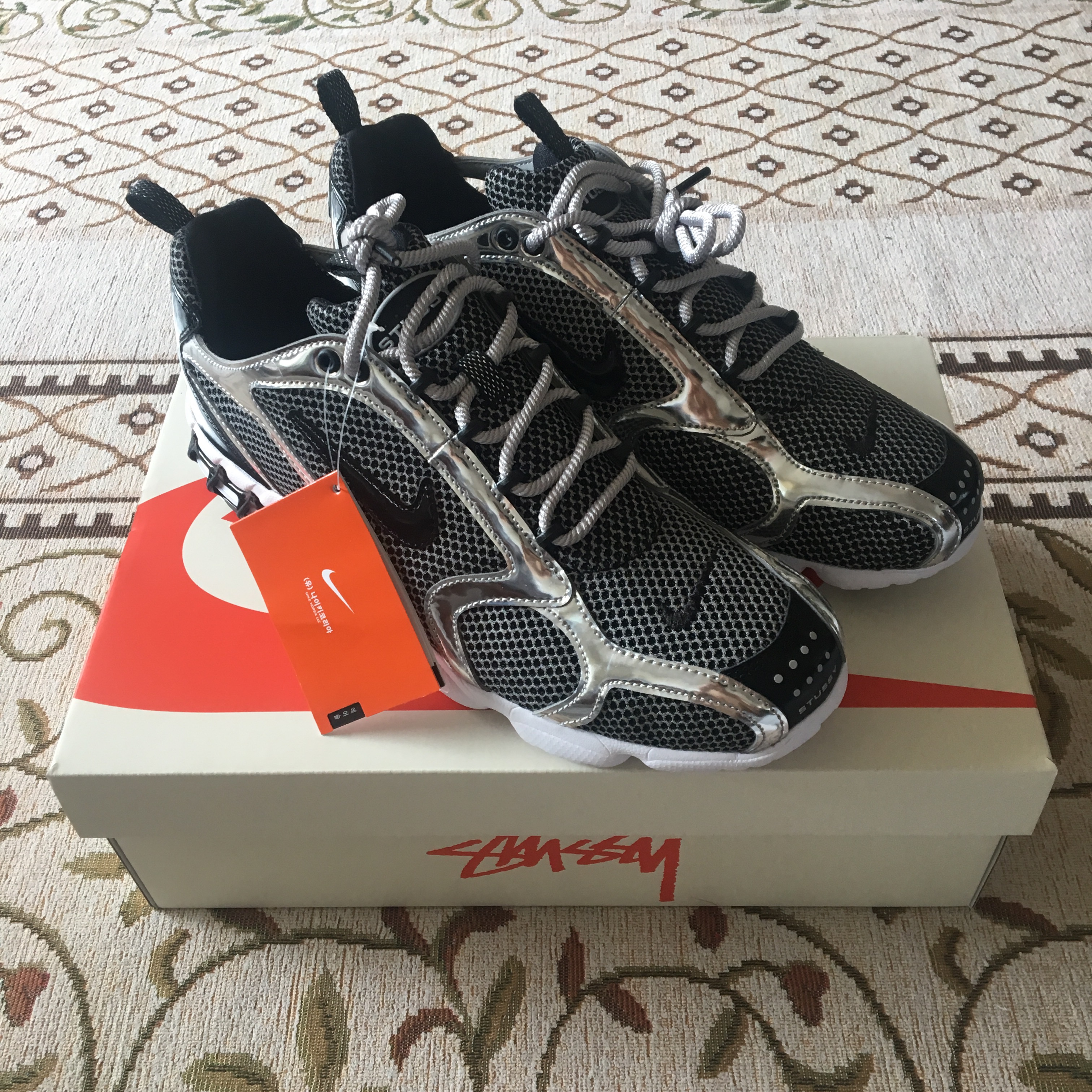 Nike x Stussy Air Zoom Spiridon Cage 2 Pure Platinum 착용 스타일