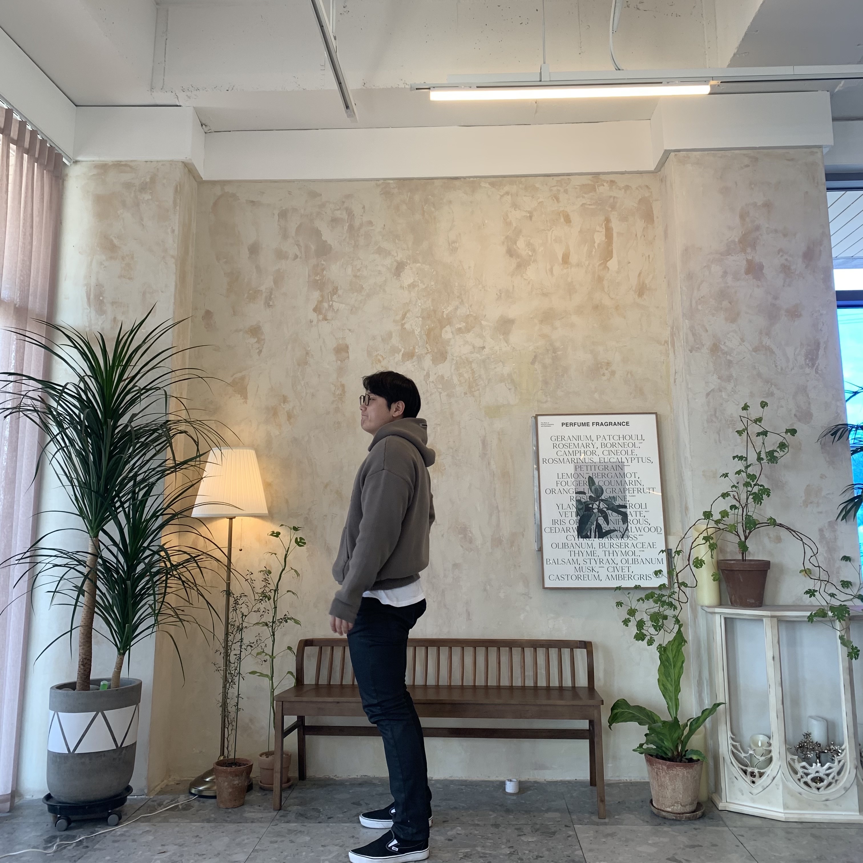 Essentials Knit Hoodie Taupe - 20FW 착용 스타일