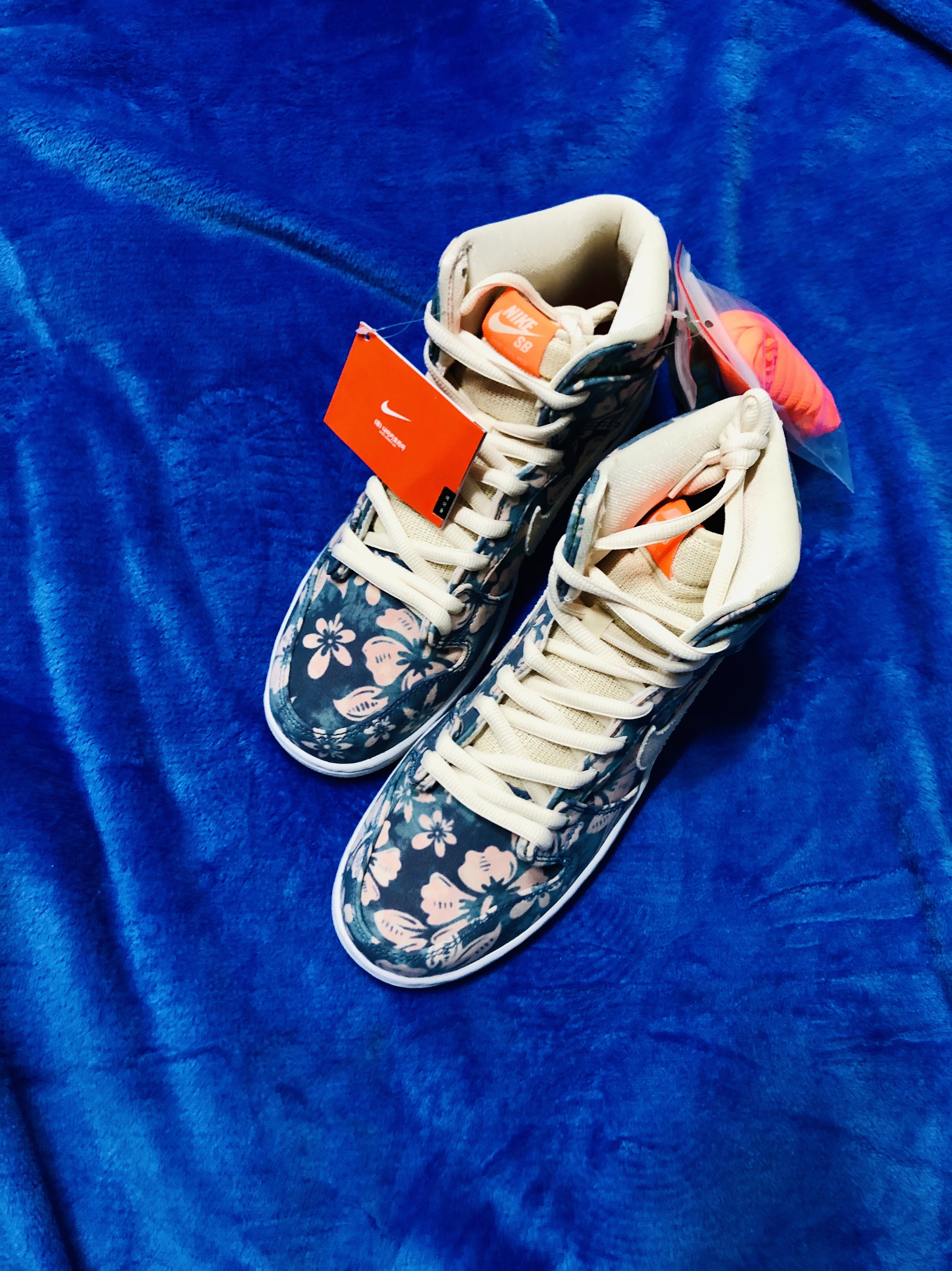 Nike SB Dunk High Pro Hawaii 착용 스타일 - 2