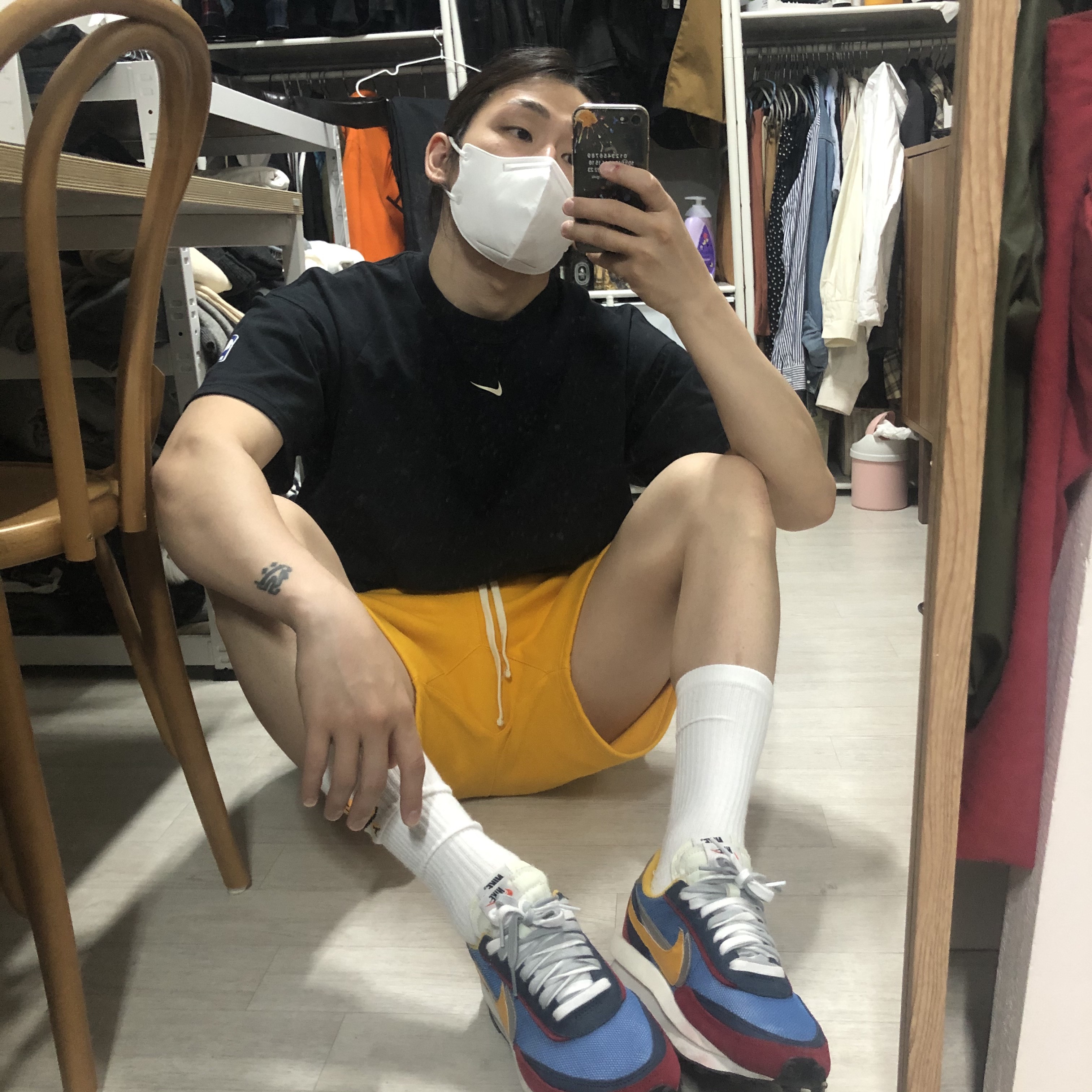Nike x Sacai LDWaffle Blue Multi 착용 스타일