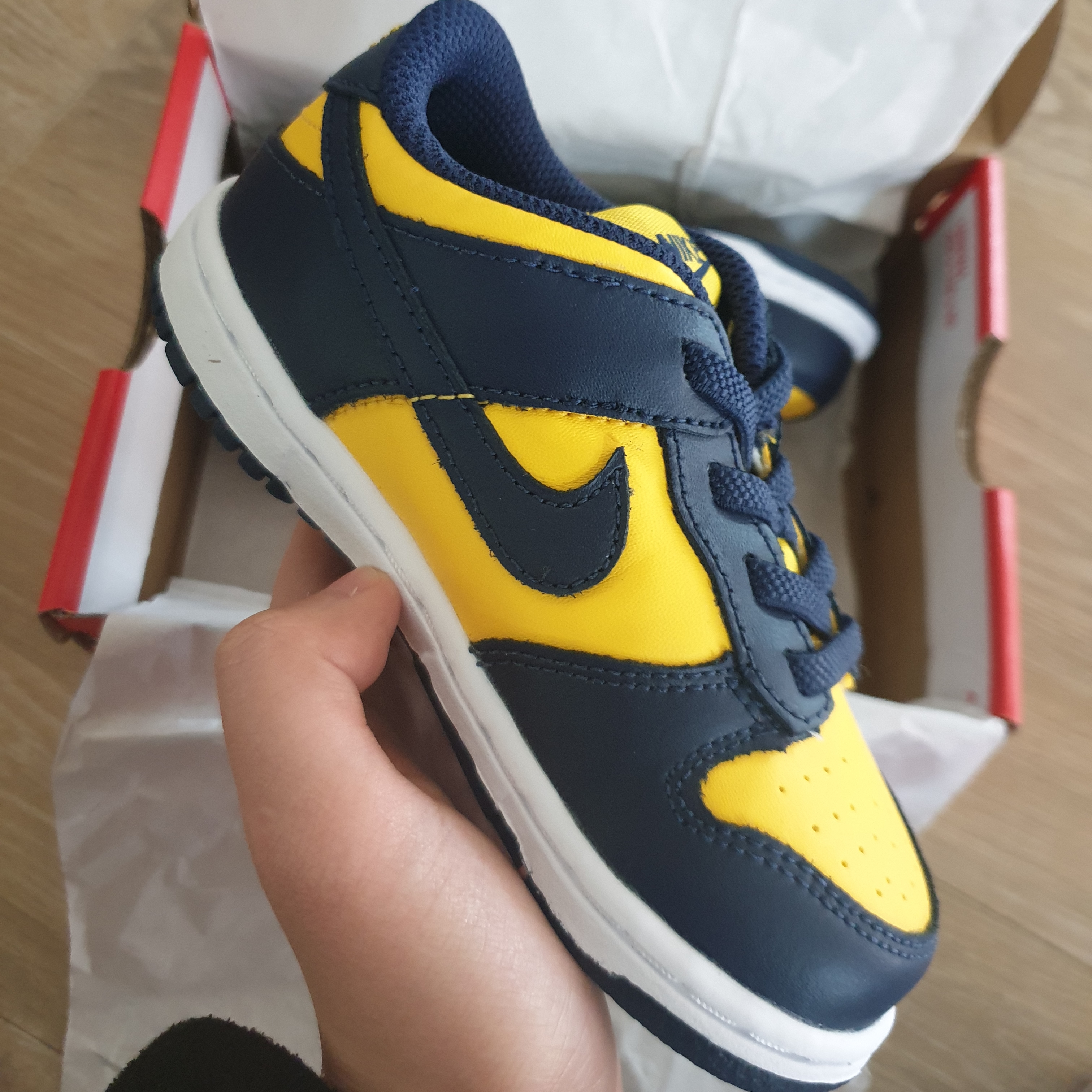 (TD) Nike Dunk Low Varsity Maize 착용 스타일 - 3