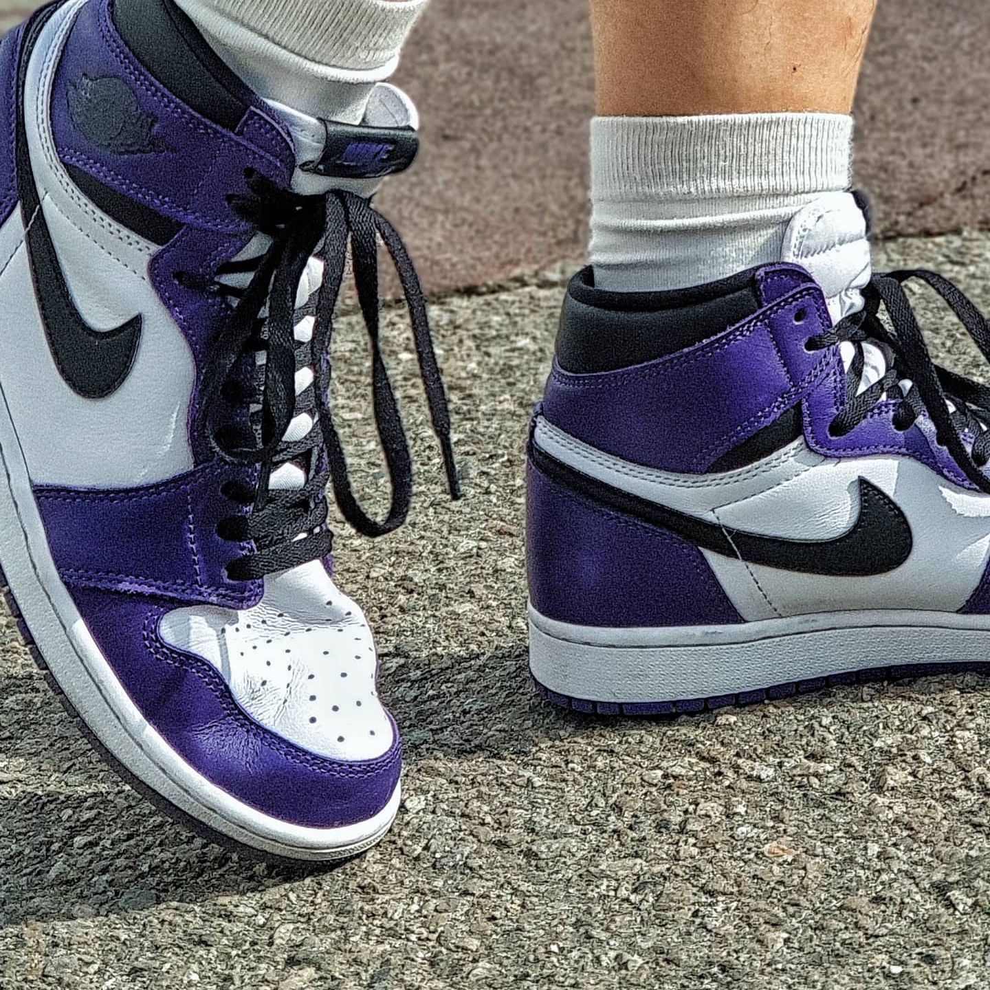 Jordan 1 Retro High OG Court Purple 2020 착용 스타일 - 3