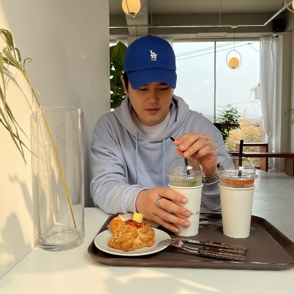 KREAM 프로필 이미지