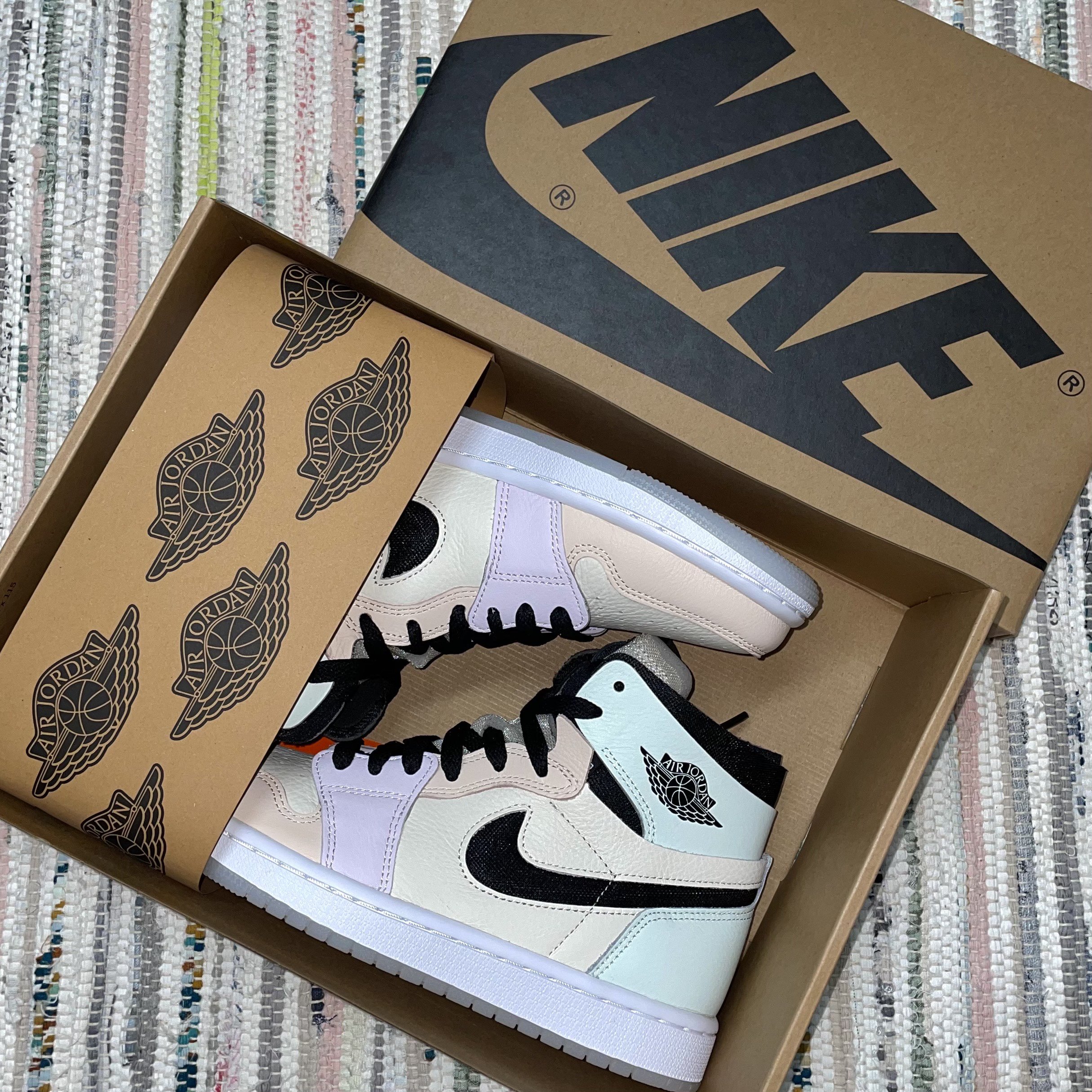 (W) Jordan 1 Zoom Air CMFT Pale Ivory 착용 스타일